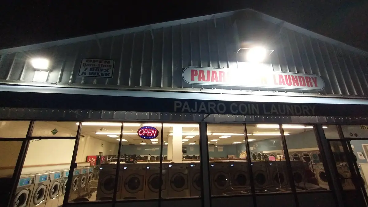 Pajaro Coin Laundry - Image 5