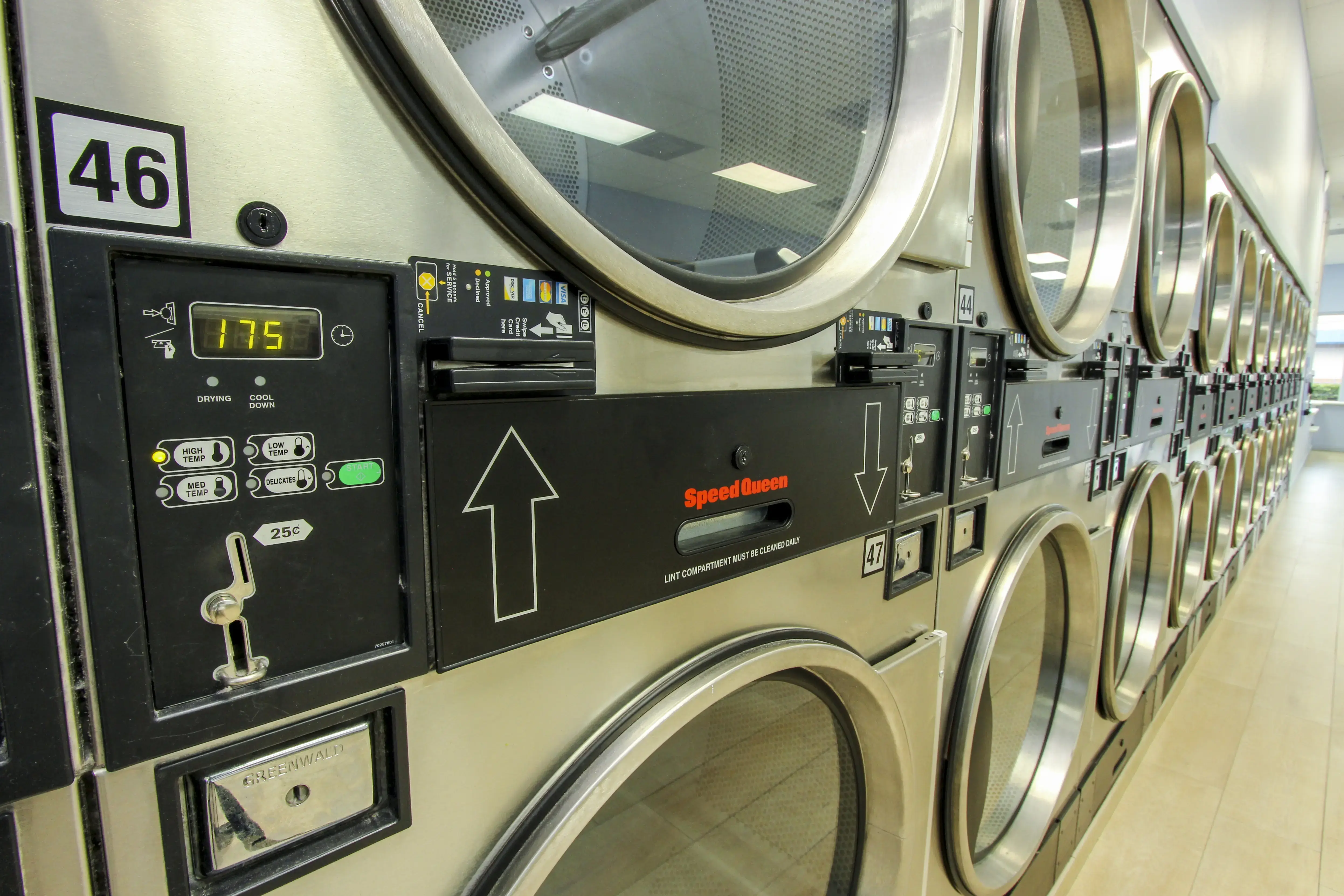 Palm Ave Laundry - Image 12