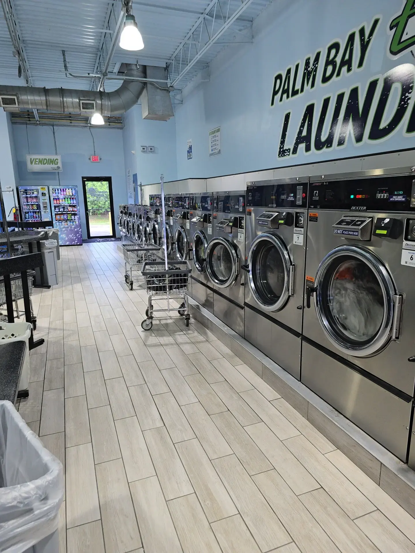 Palm Bay Express Laundry thumbnail 3