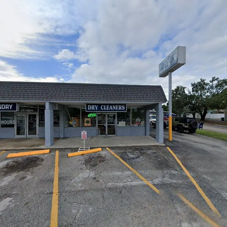 Palm Cleaners LLC thumbnail 2