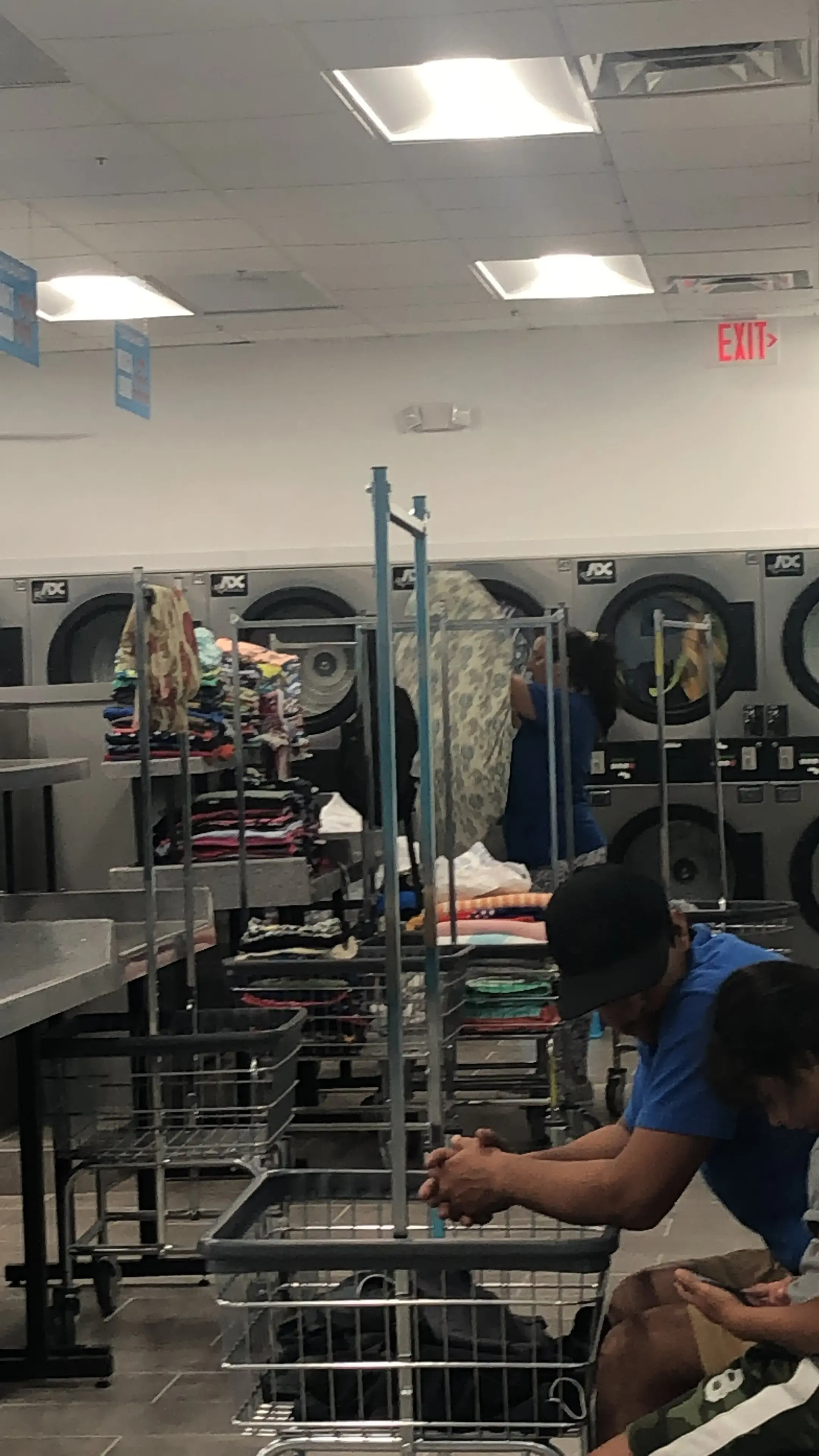Palm Laundry - Hallandale Beach thumbnail 7