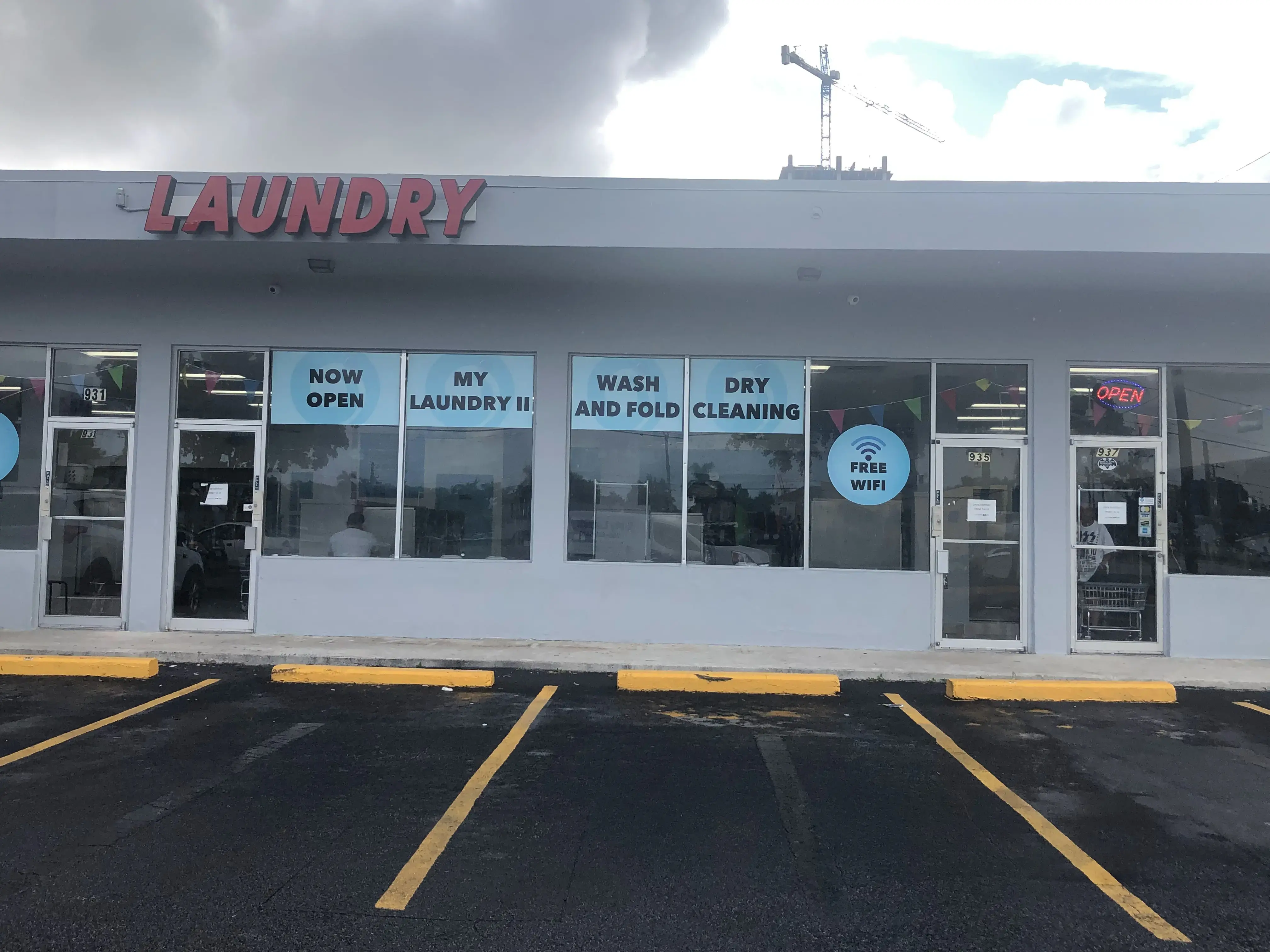 Palm Laundry - Hallandale Beach location