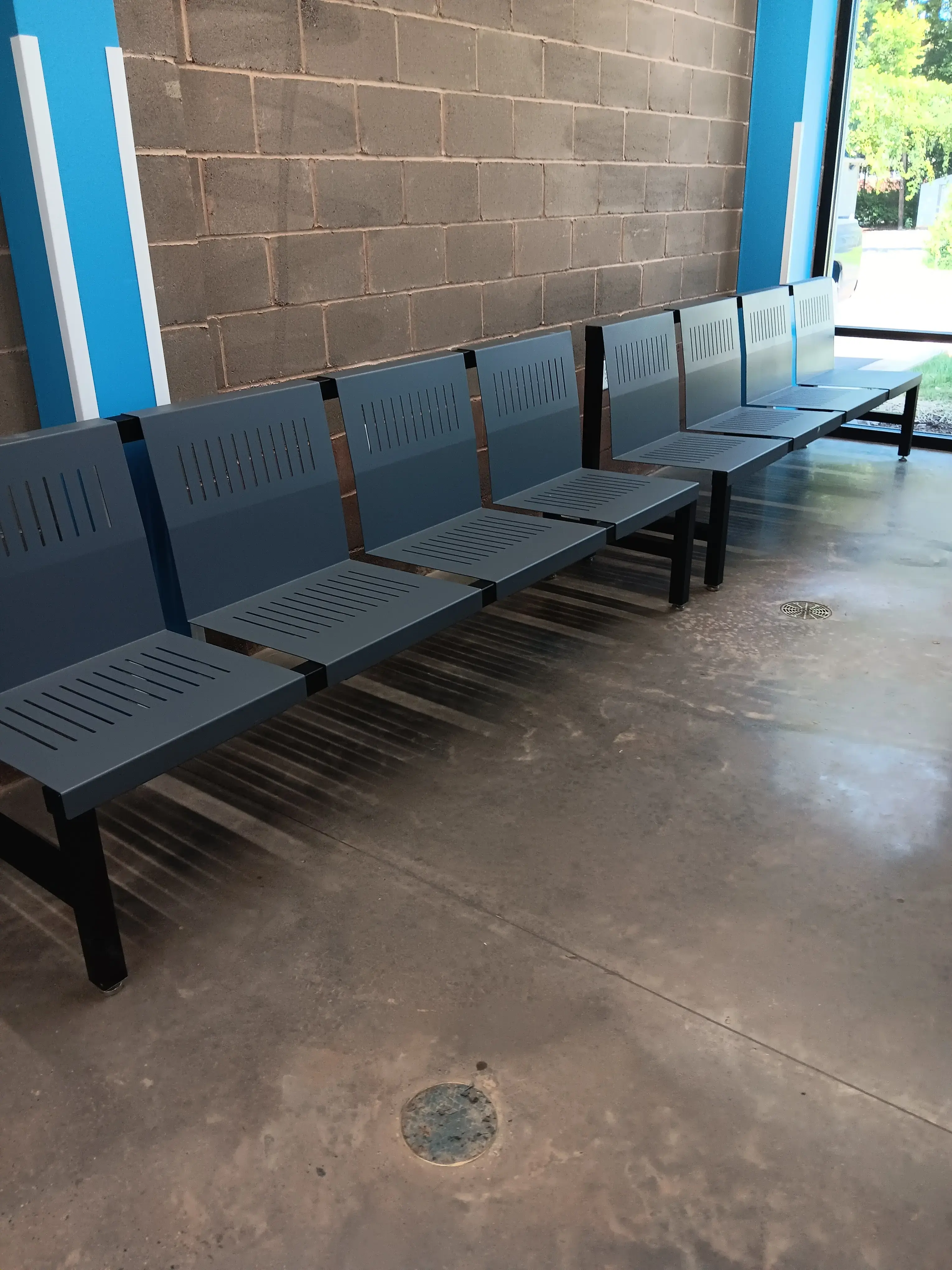 Panther Laundromat - Image 11