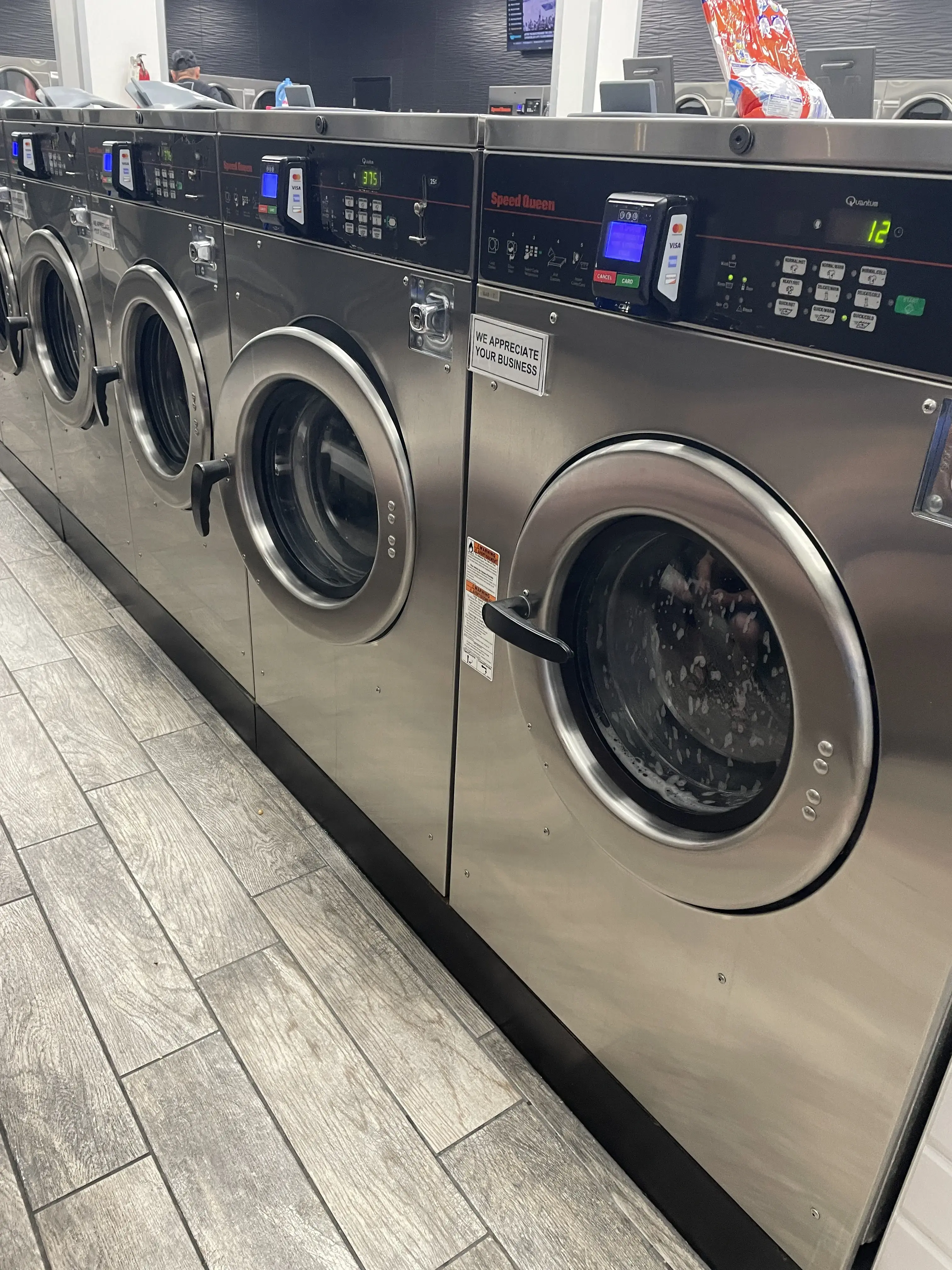 Paramount Coin Laundry, Inc. location