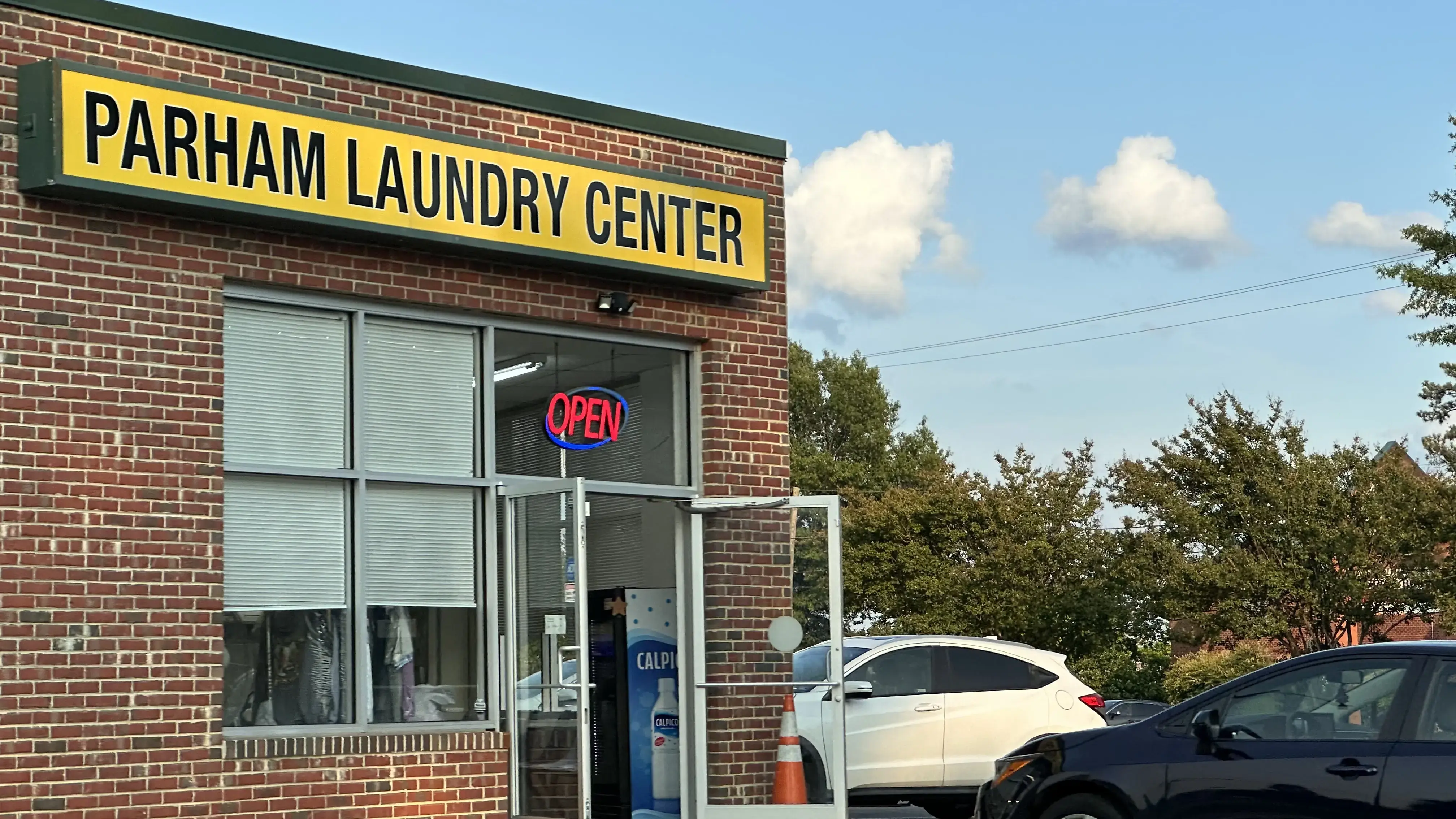 Parham Laundromat - Image 7