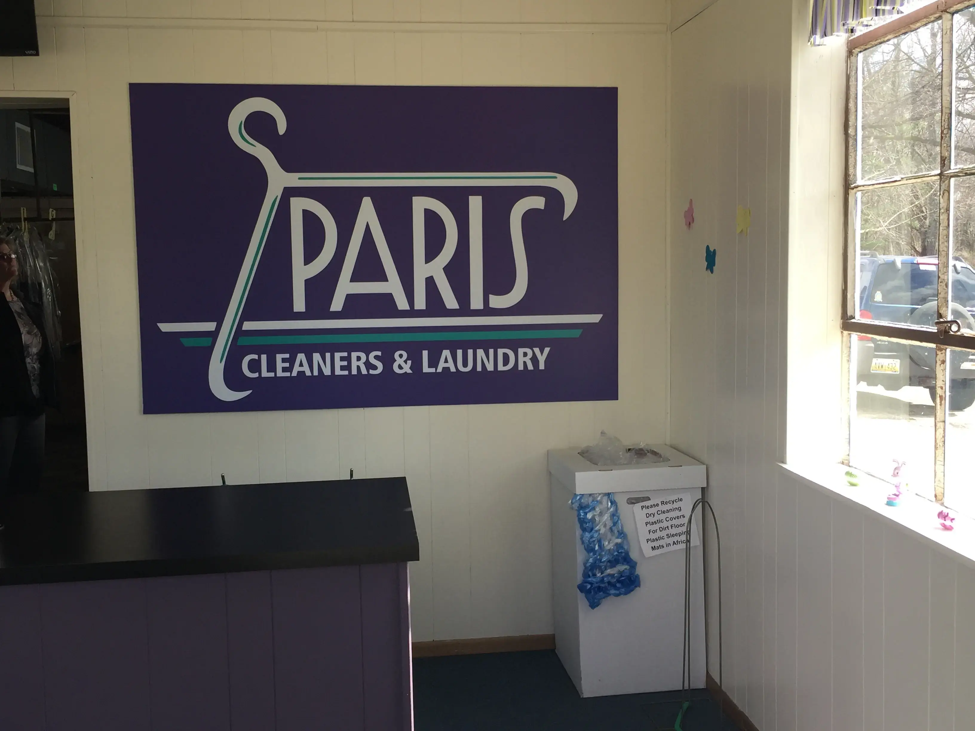 Paris Cleaners & Laundry - Image 8