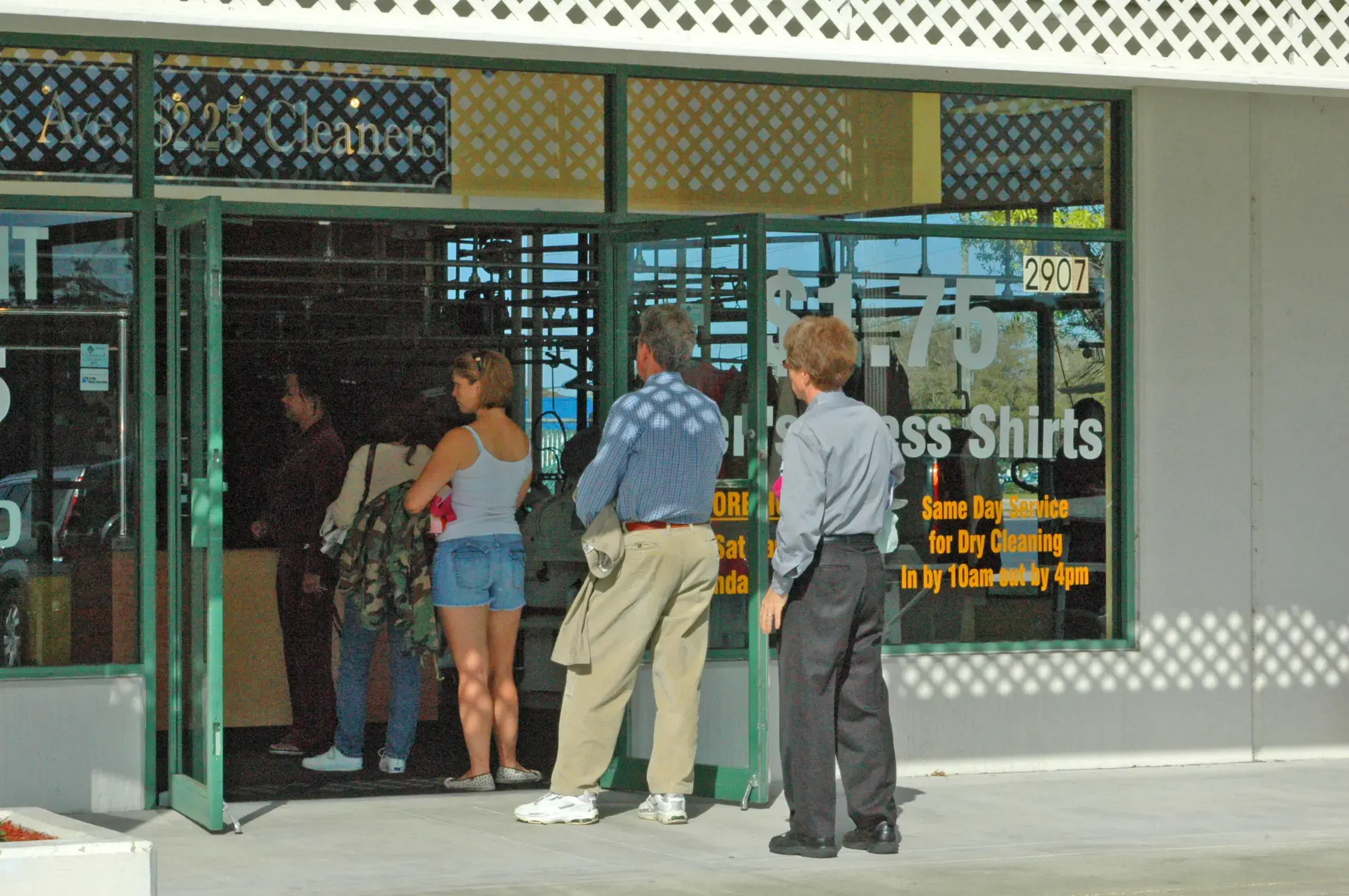 Park Avenue Cleaners - Image 10