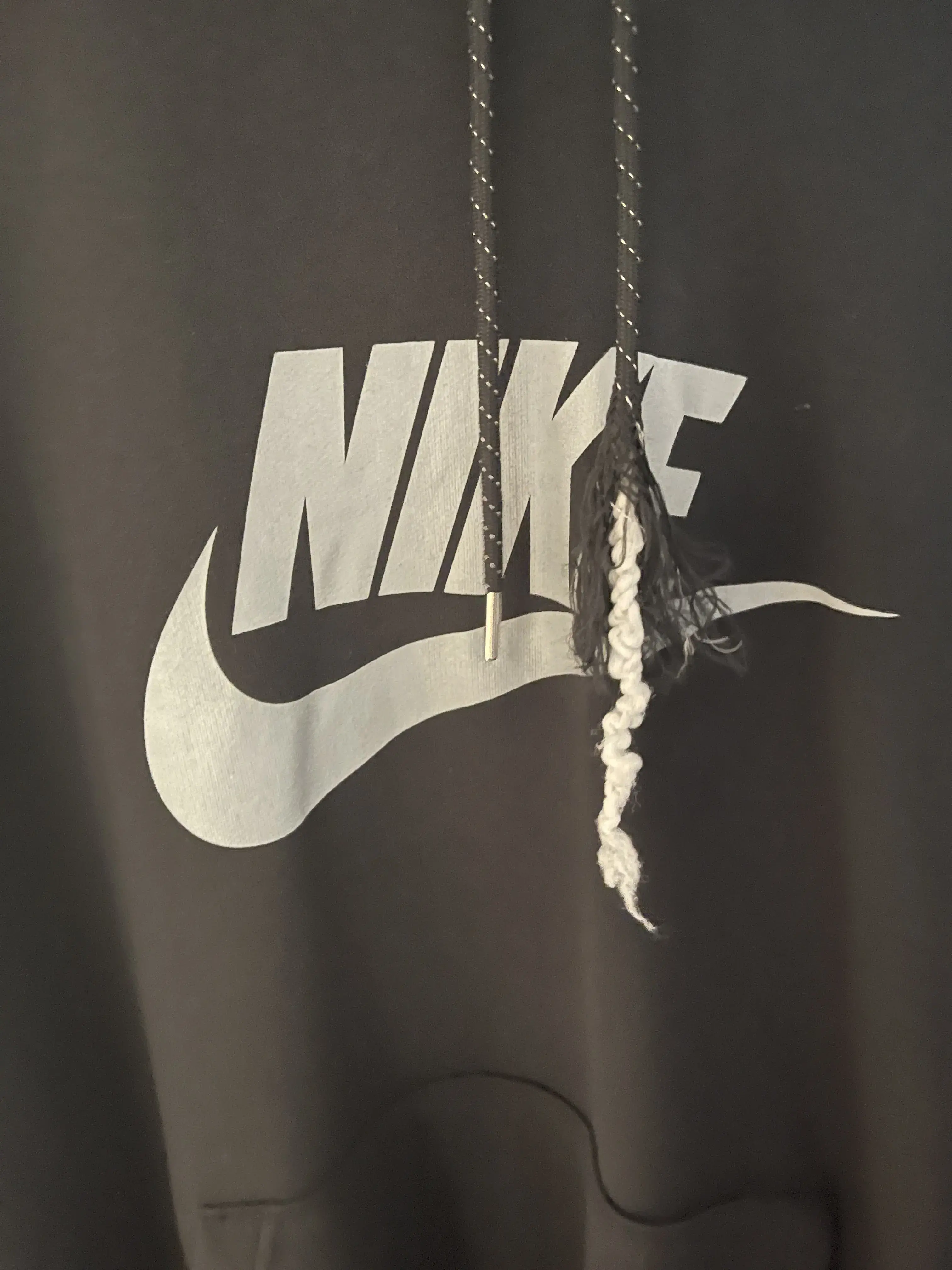 Park Avenue Cleaners - Image 15