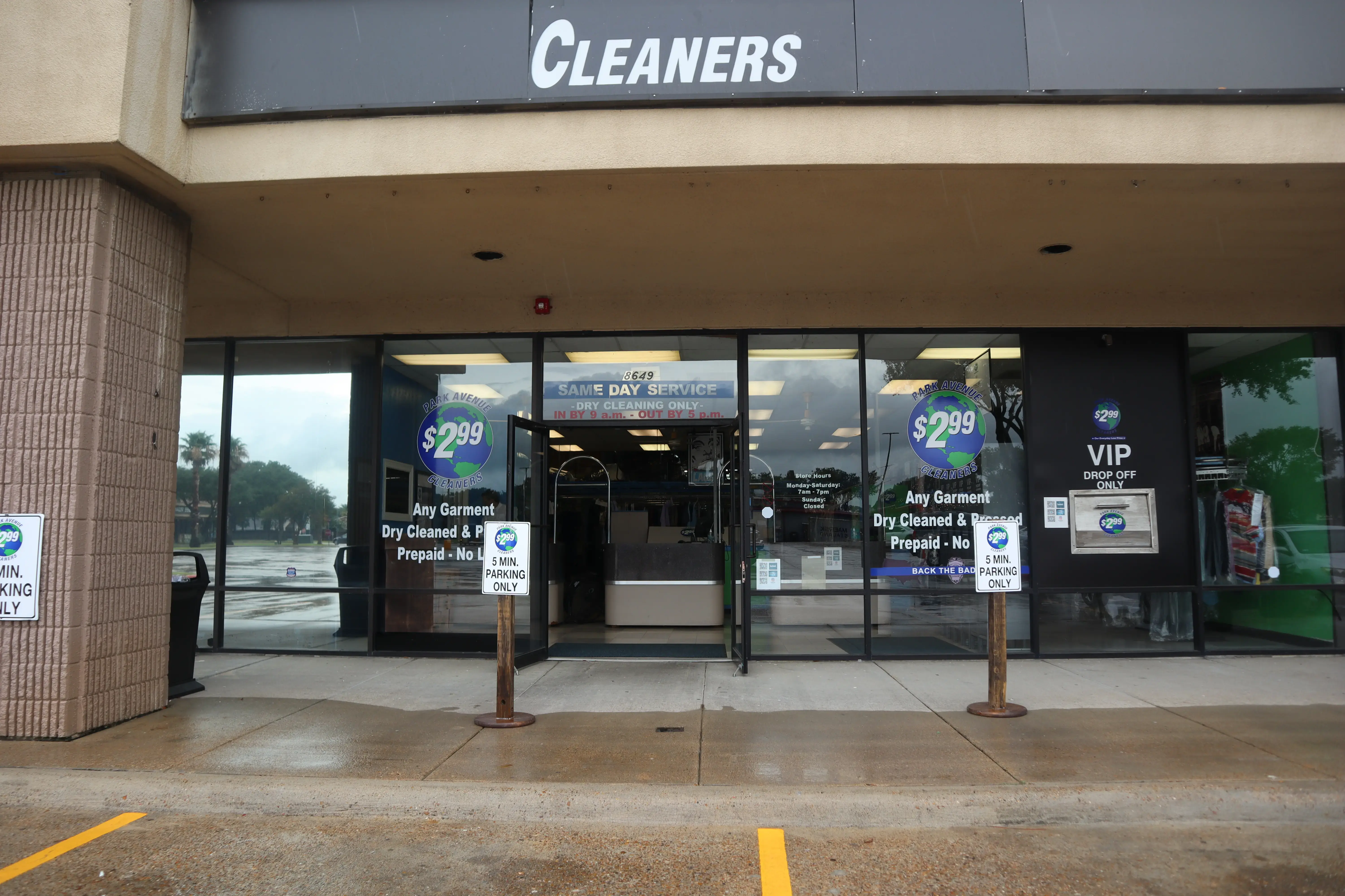 Park Avenue Cleaners - Image 9