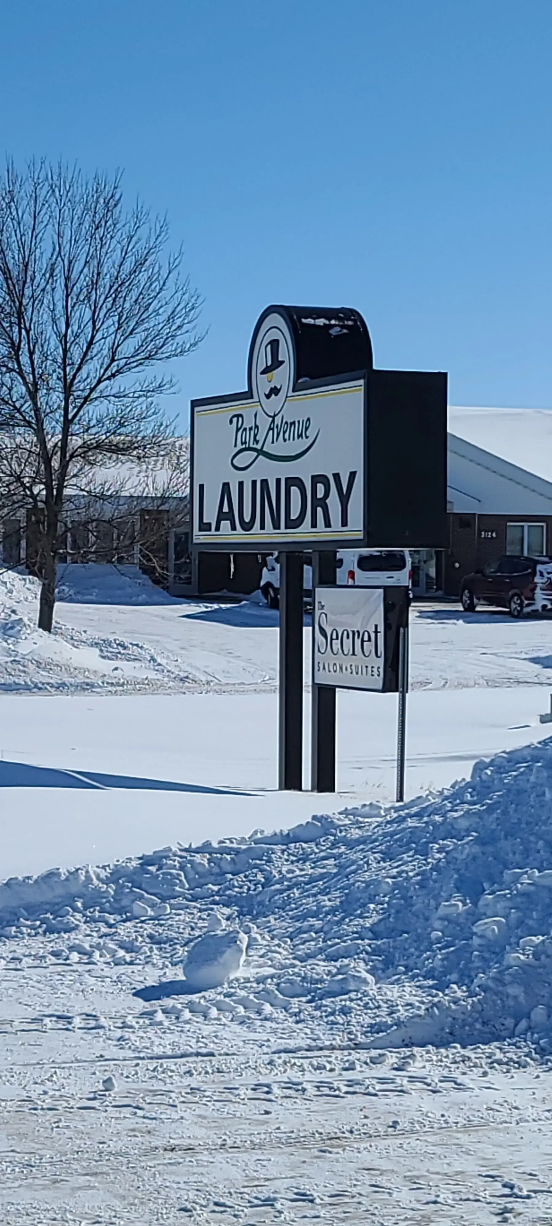 Park Avenue Laundry - Image 6