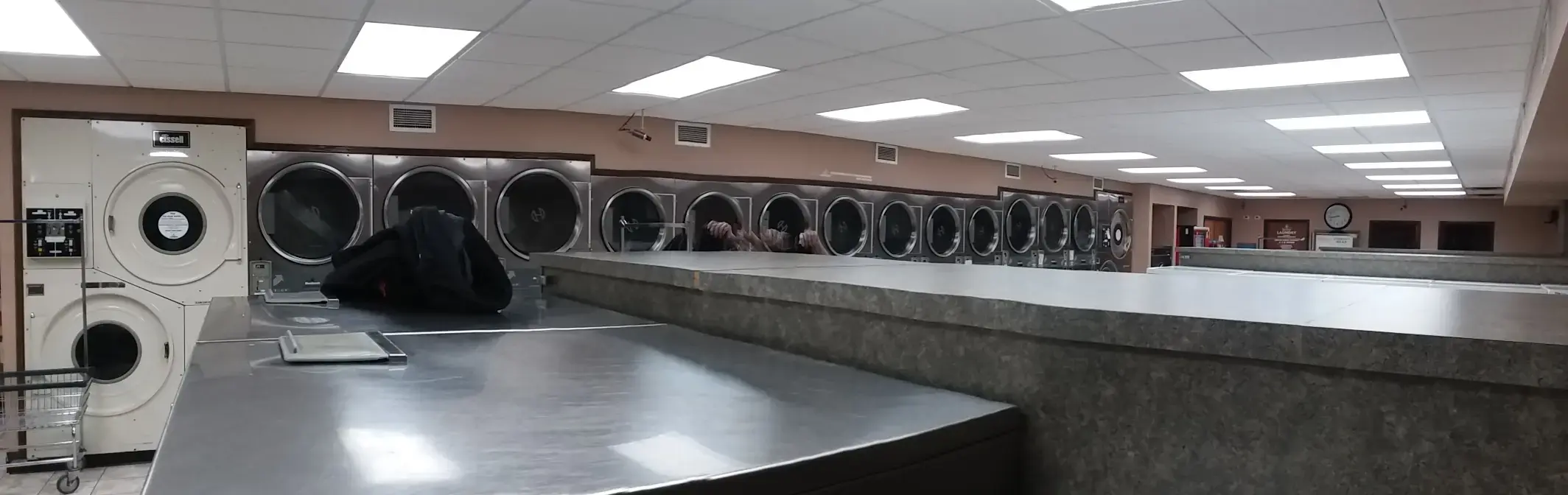 Park Avenue Laundry thumbnail 9