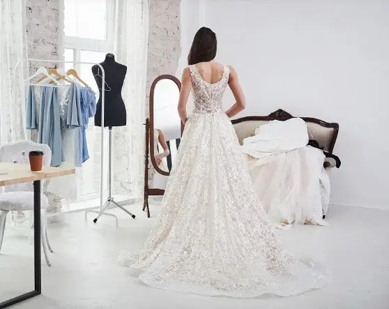 Park Boulevard Laundry & Dry Cleaners - Image 6