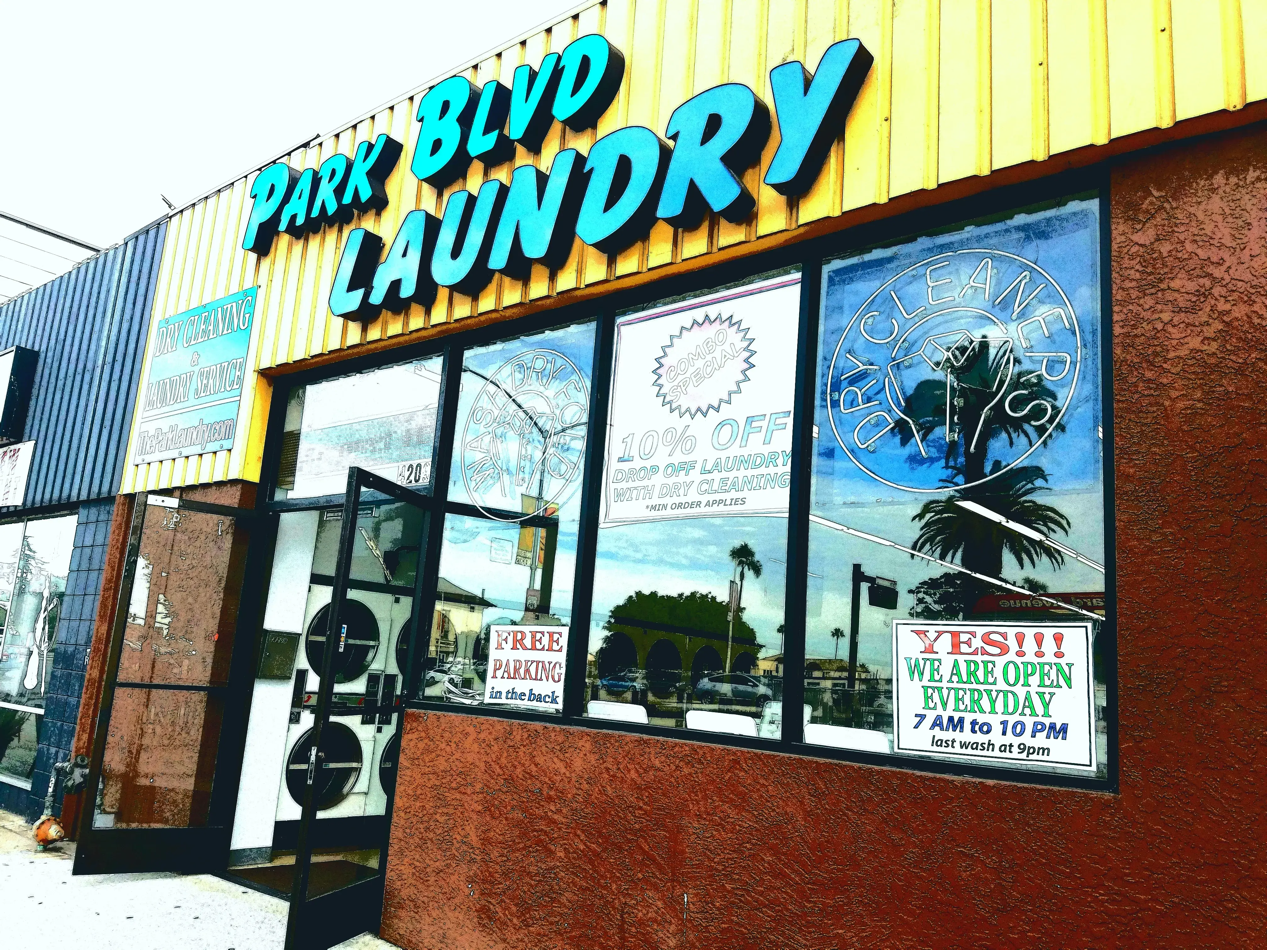 Park Boulevard Laundry & Dry Cleaners thumbnail 1