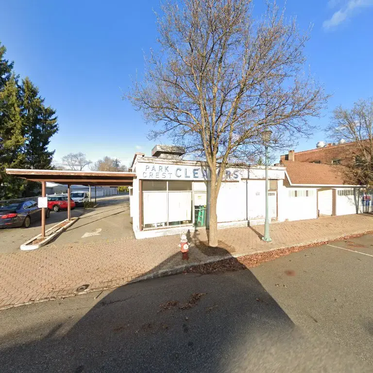 Park Crest Cleaners - Image 2