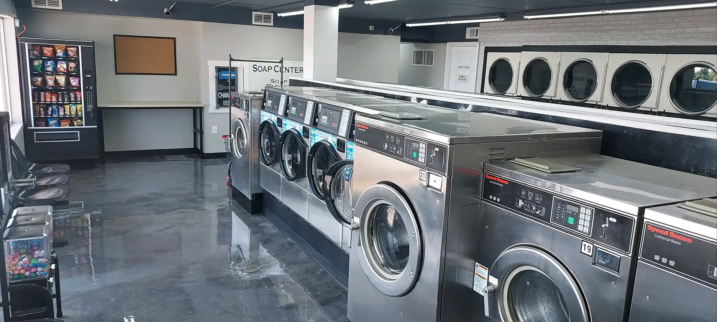 Park Layne Coin Laundry thumbnail 5