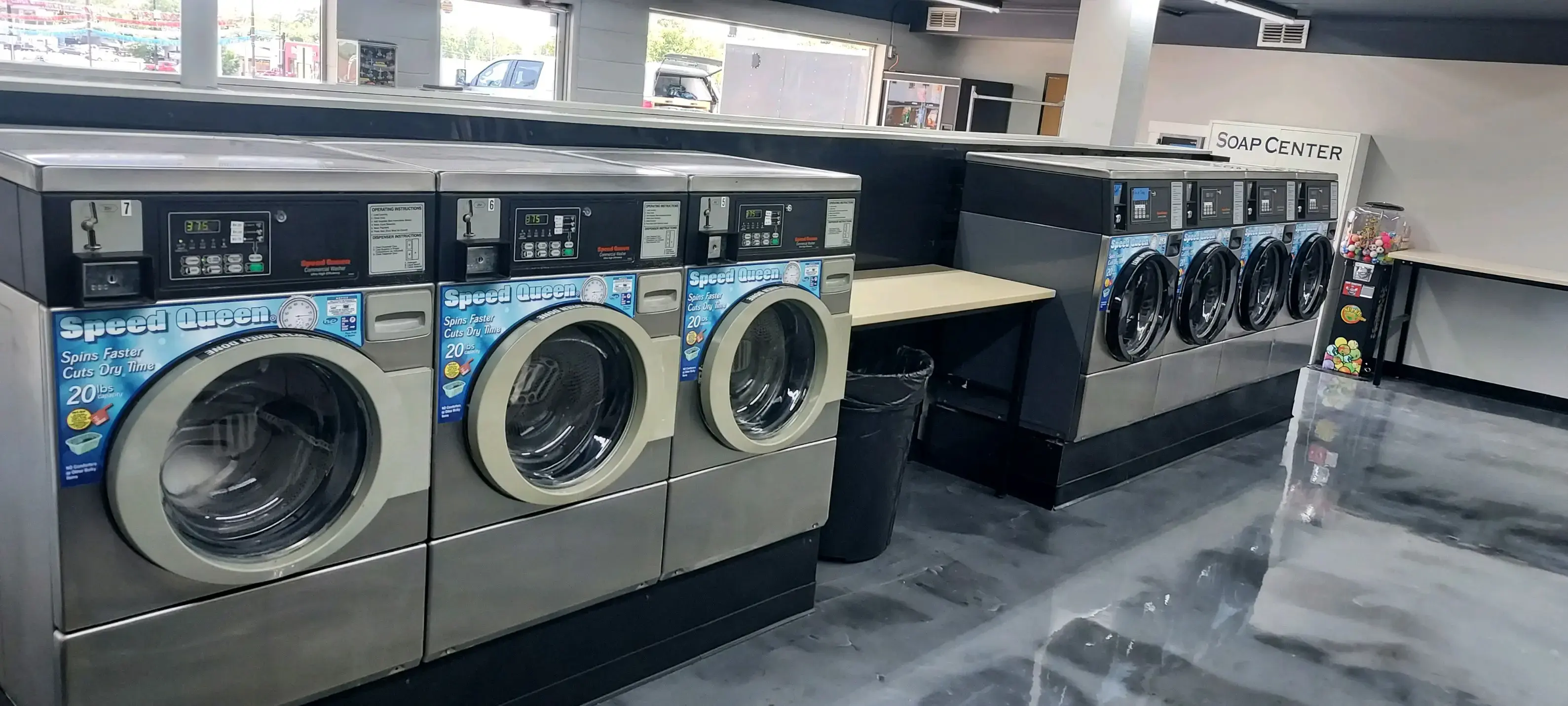 Park Layne Coin Laundry thumbnail 2