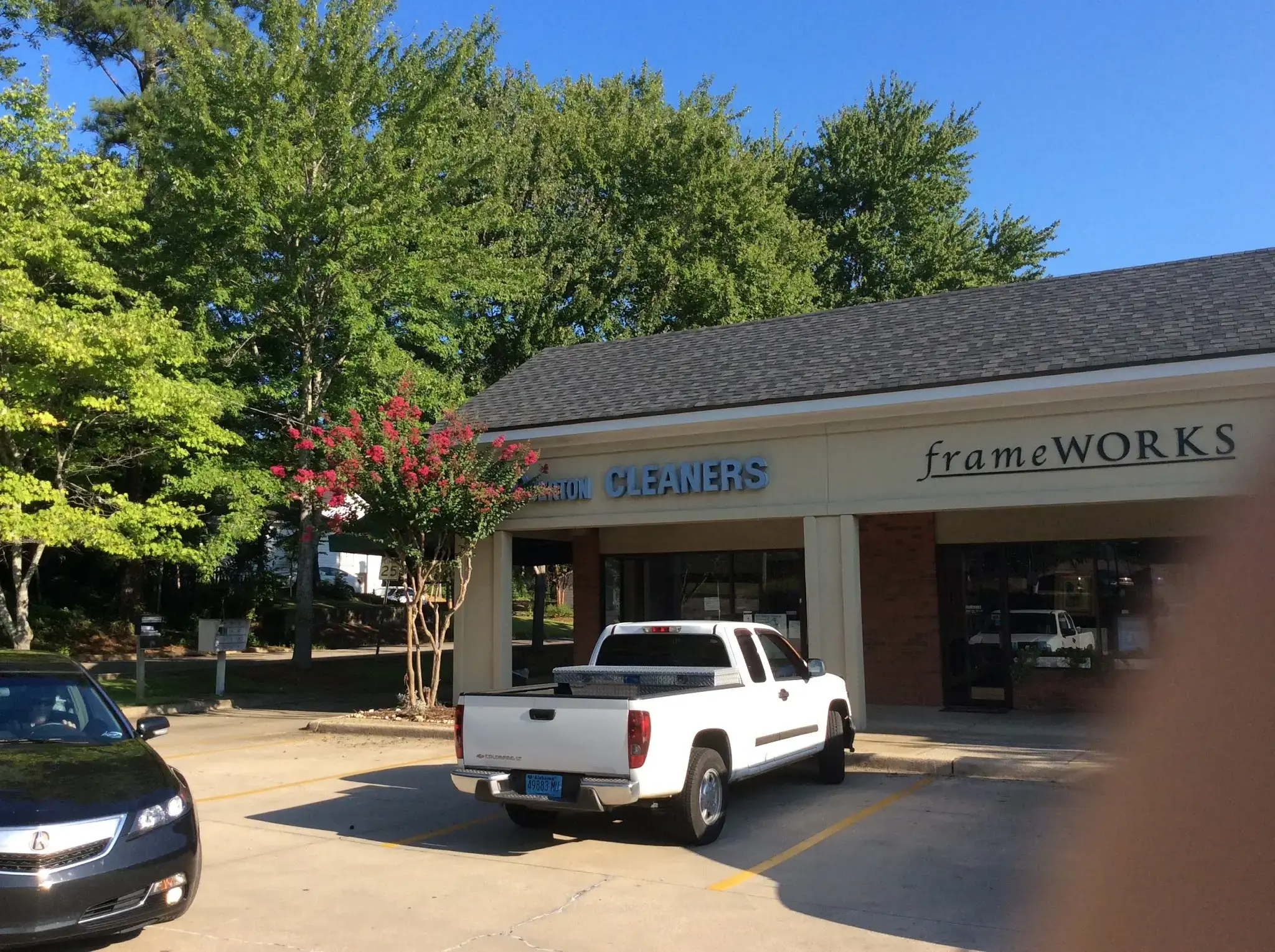 Park Place Cleaners - Image 1