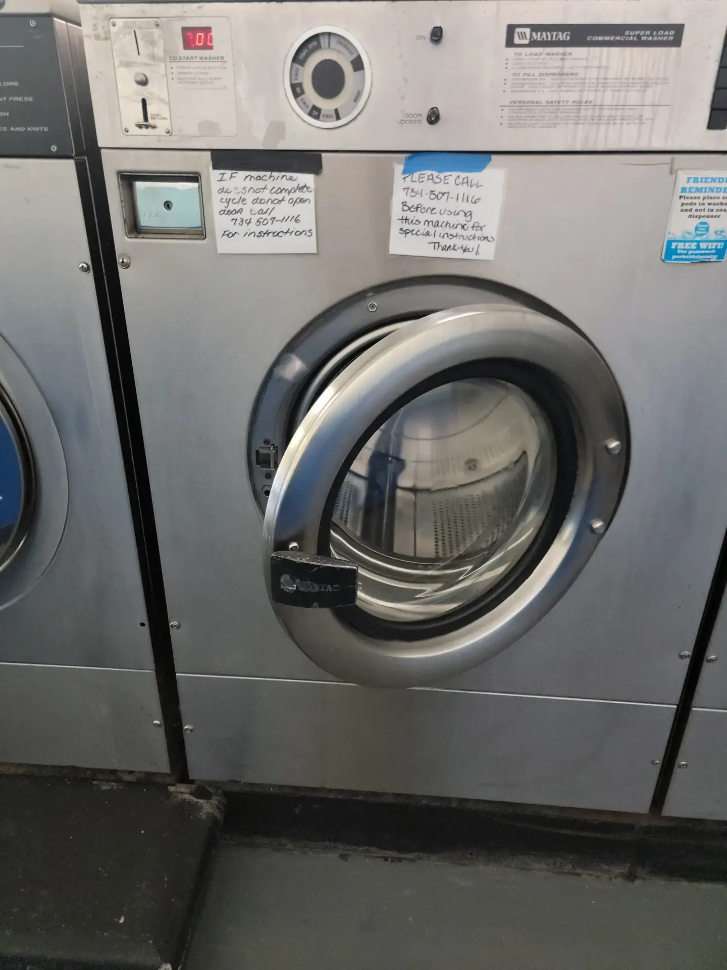 Park Side Laundromat thumbnail 12