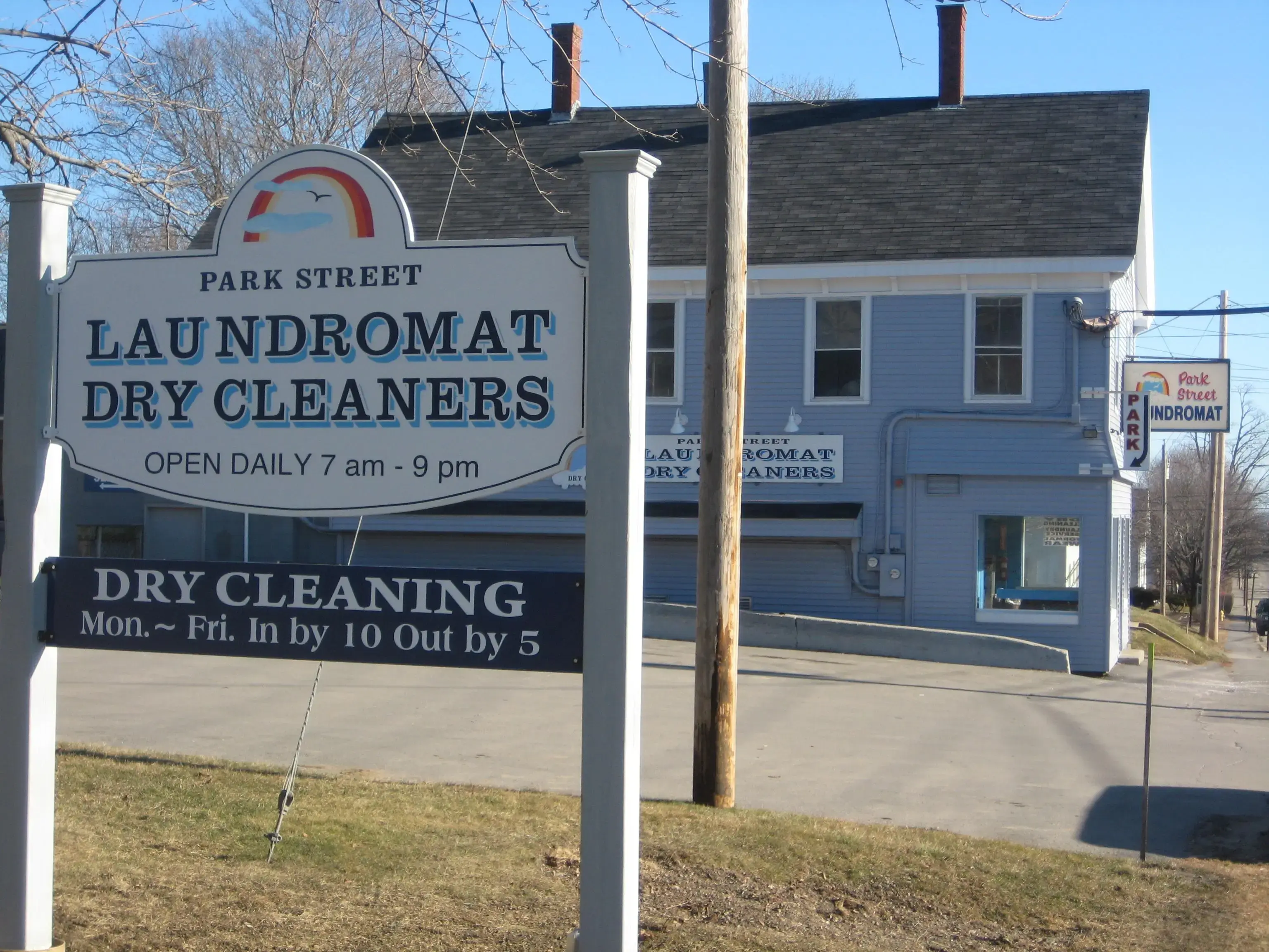 Park Street Laundromat & Dry Cleaners thumbnail 14