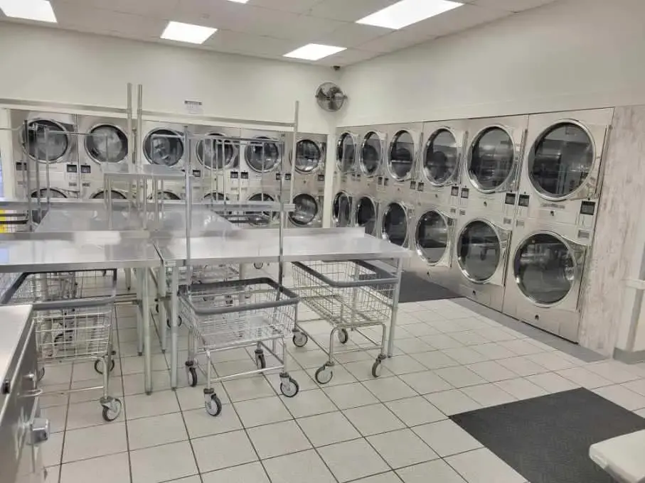 Parkhouse Laundry Co. - Image 15