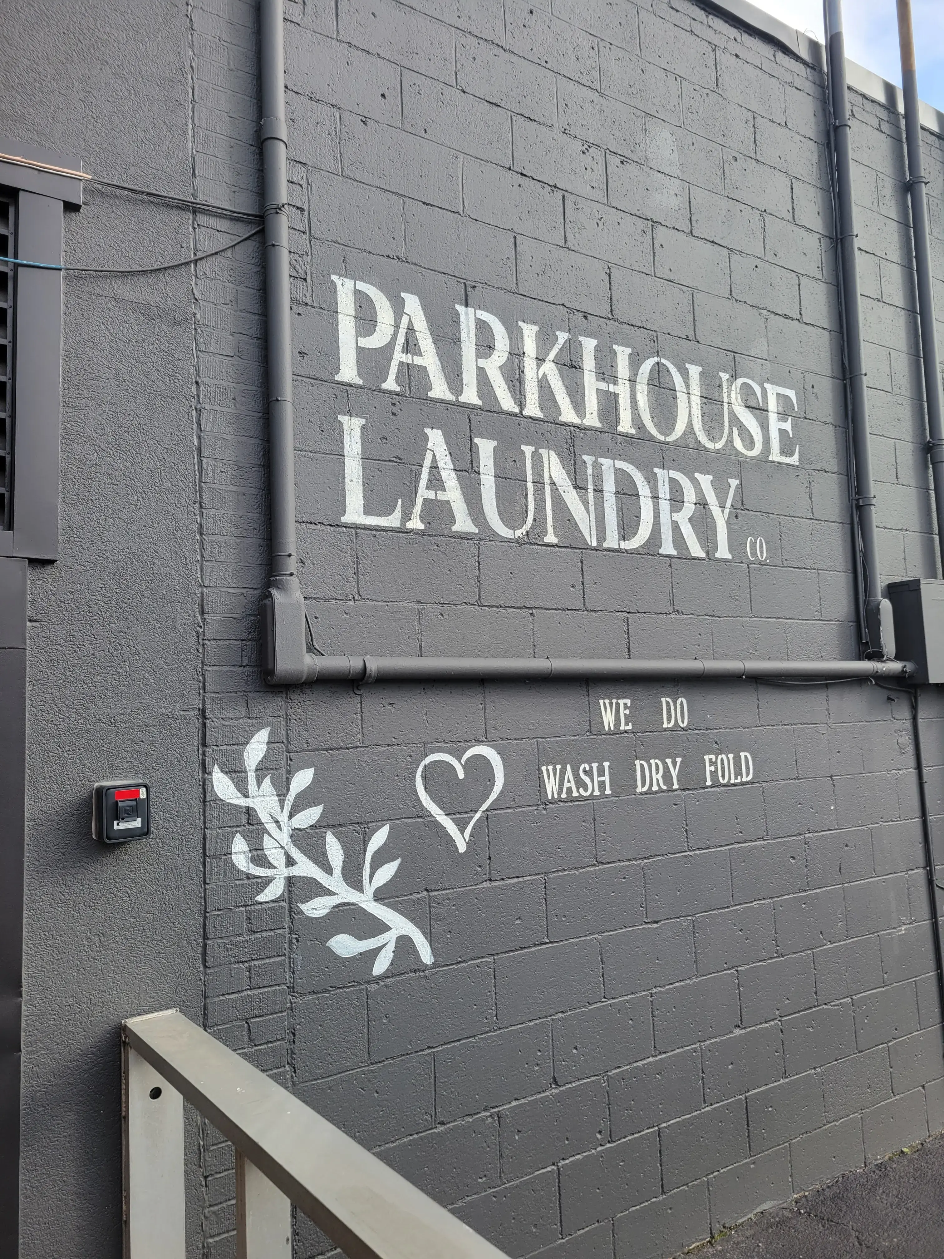 Parkhouse Laundry Co. thumbnail 8