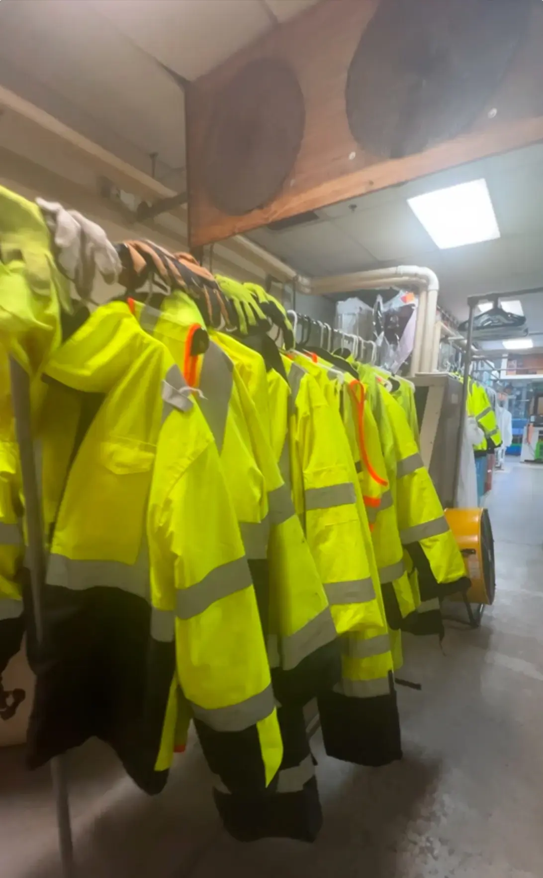 Parkway Cleaners - Dry Cleaning & Laundry Orlando thumbnail 15