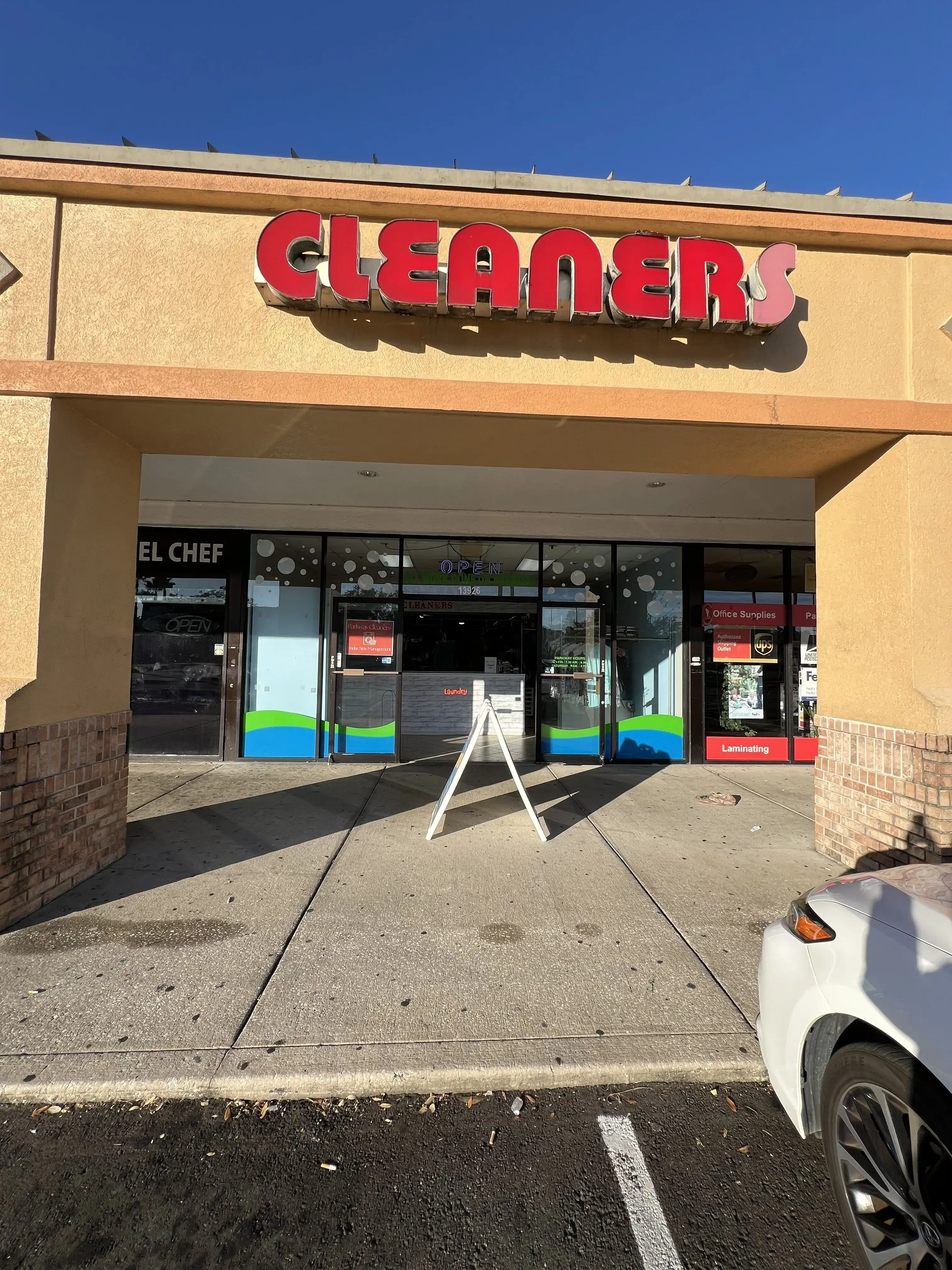 Parkway Cleaners - Dry Cleaning & Laundry Orlando thumbnail 3