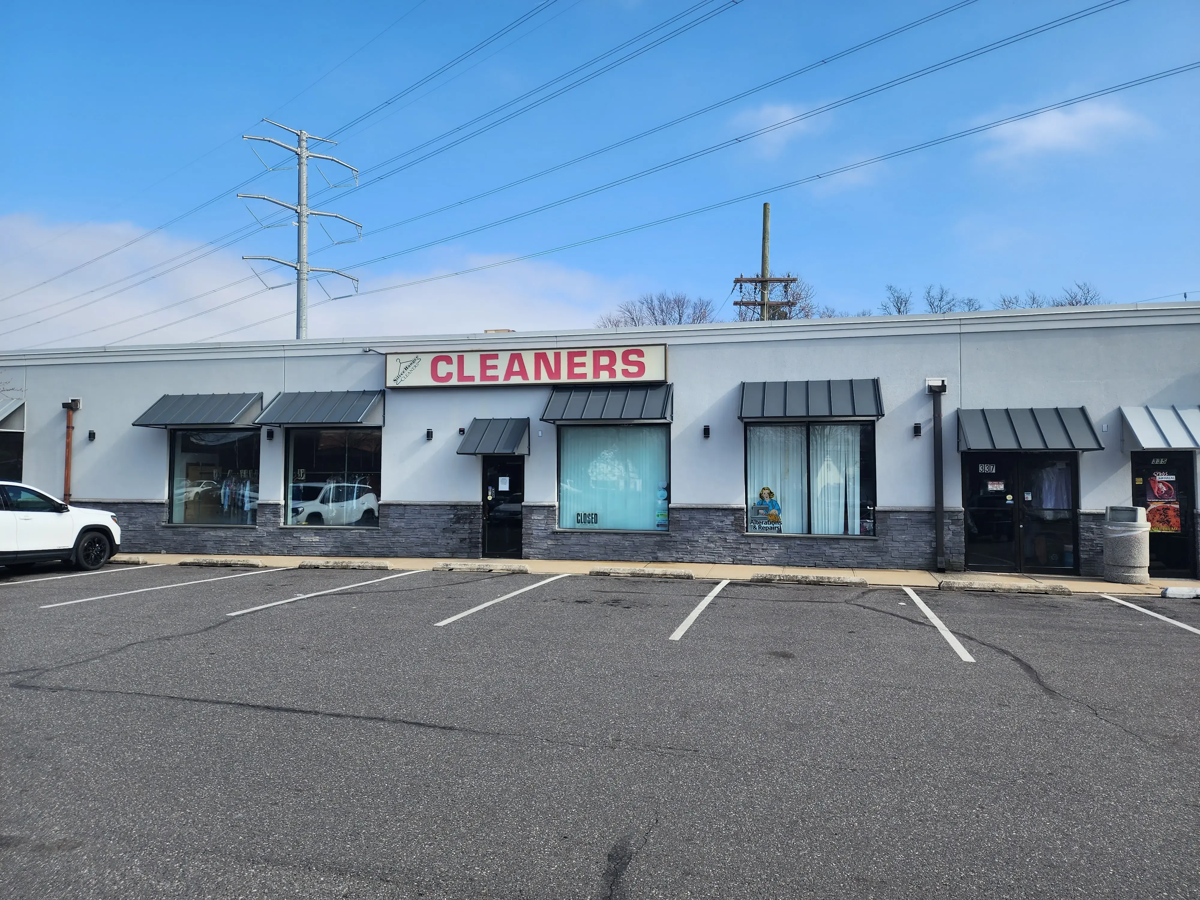 Parkway Cleaners location