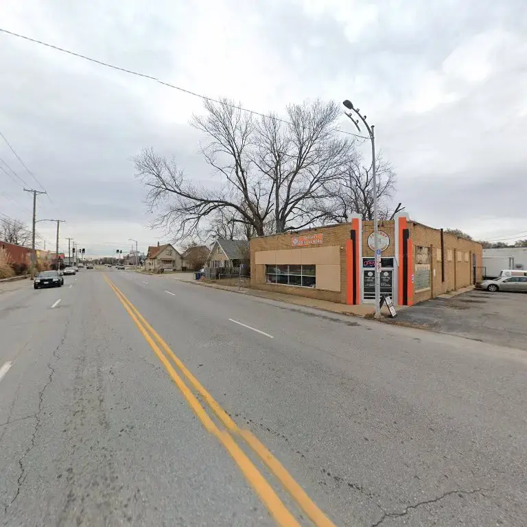 Parkway Coin Laundry thumbnail 14