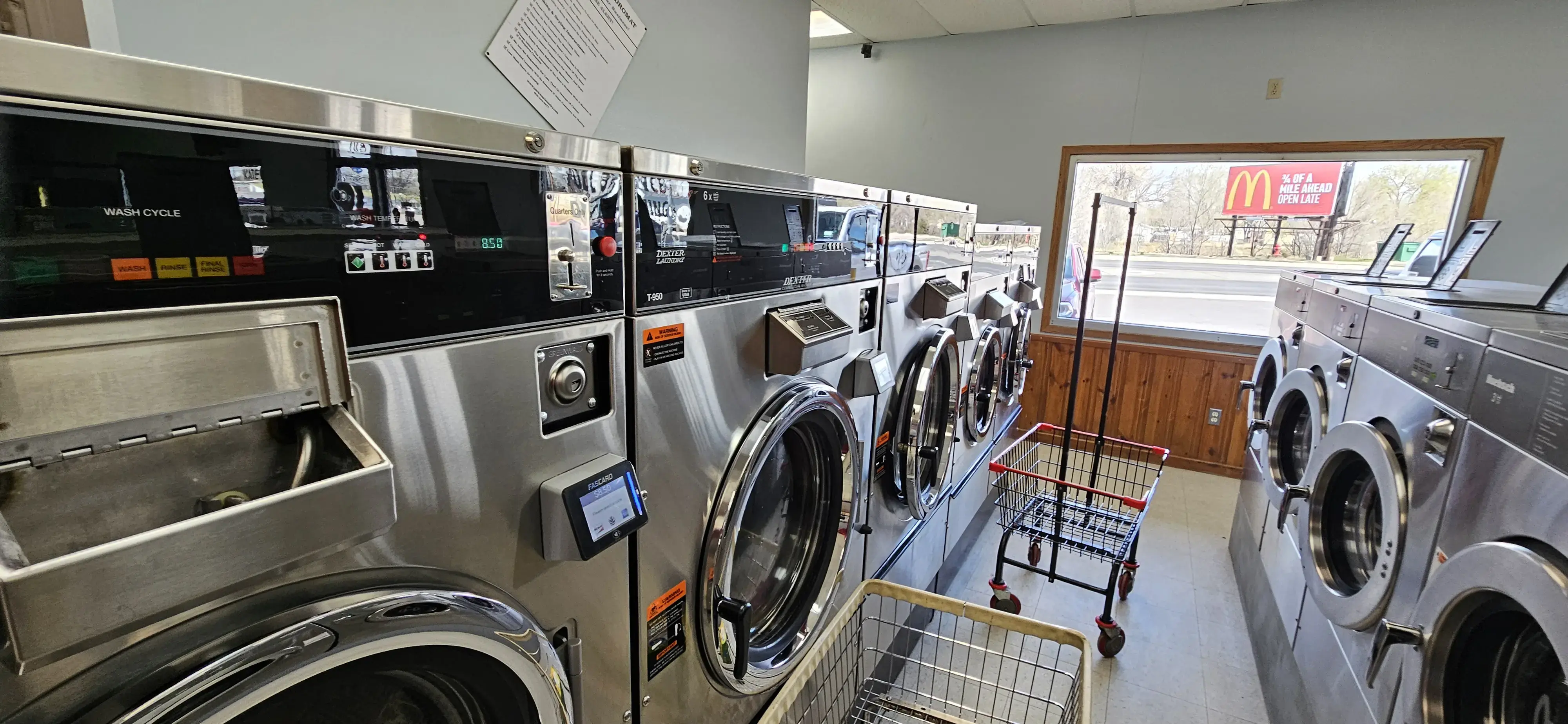 Parkway Laundromat thumbnail 2