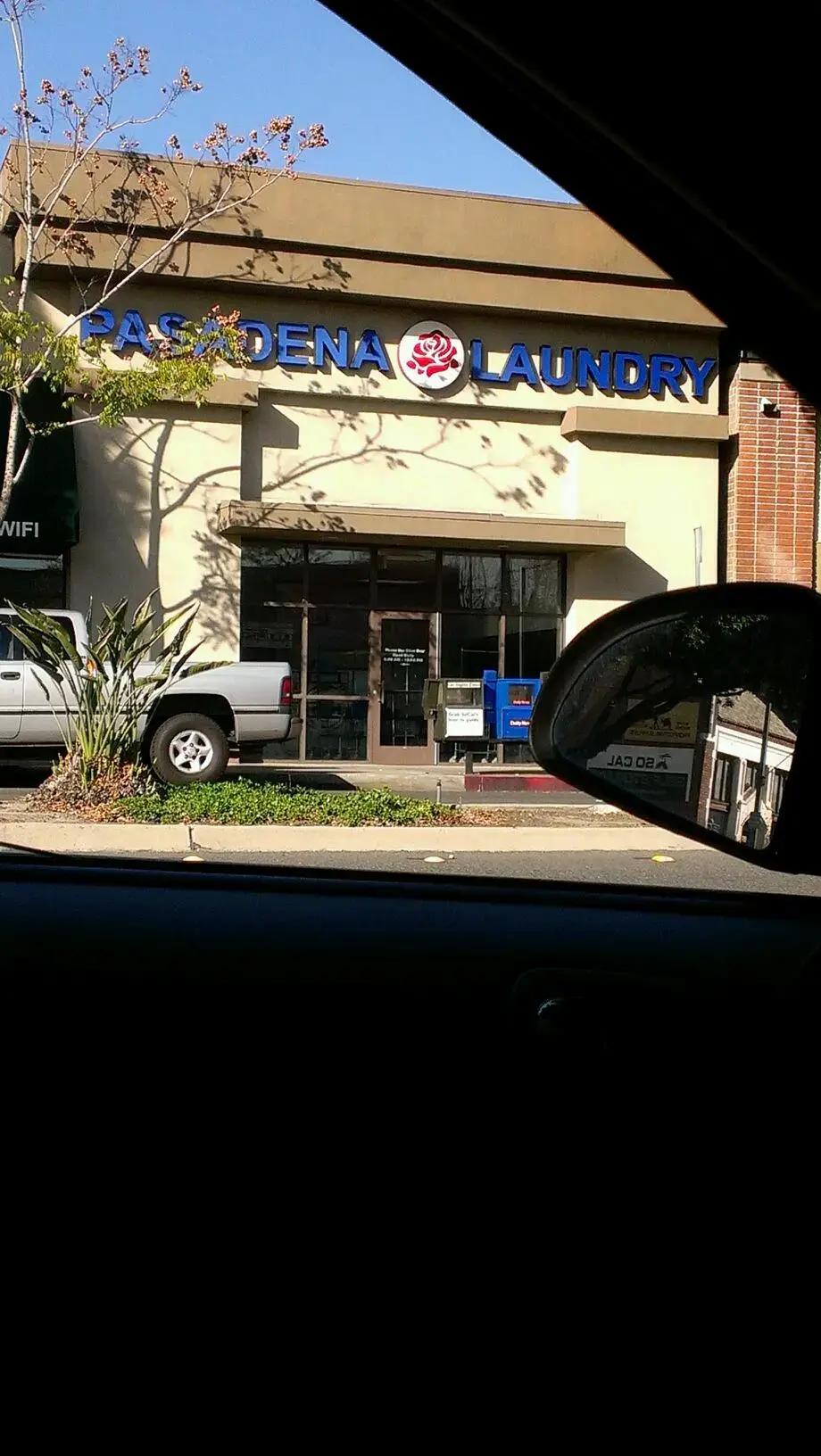 Pasadena Laundry - Image 15