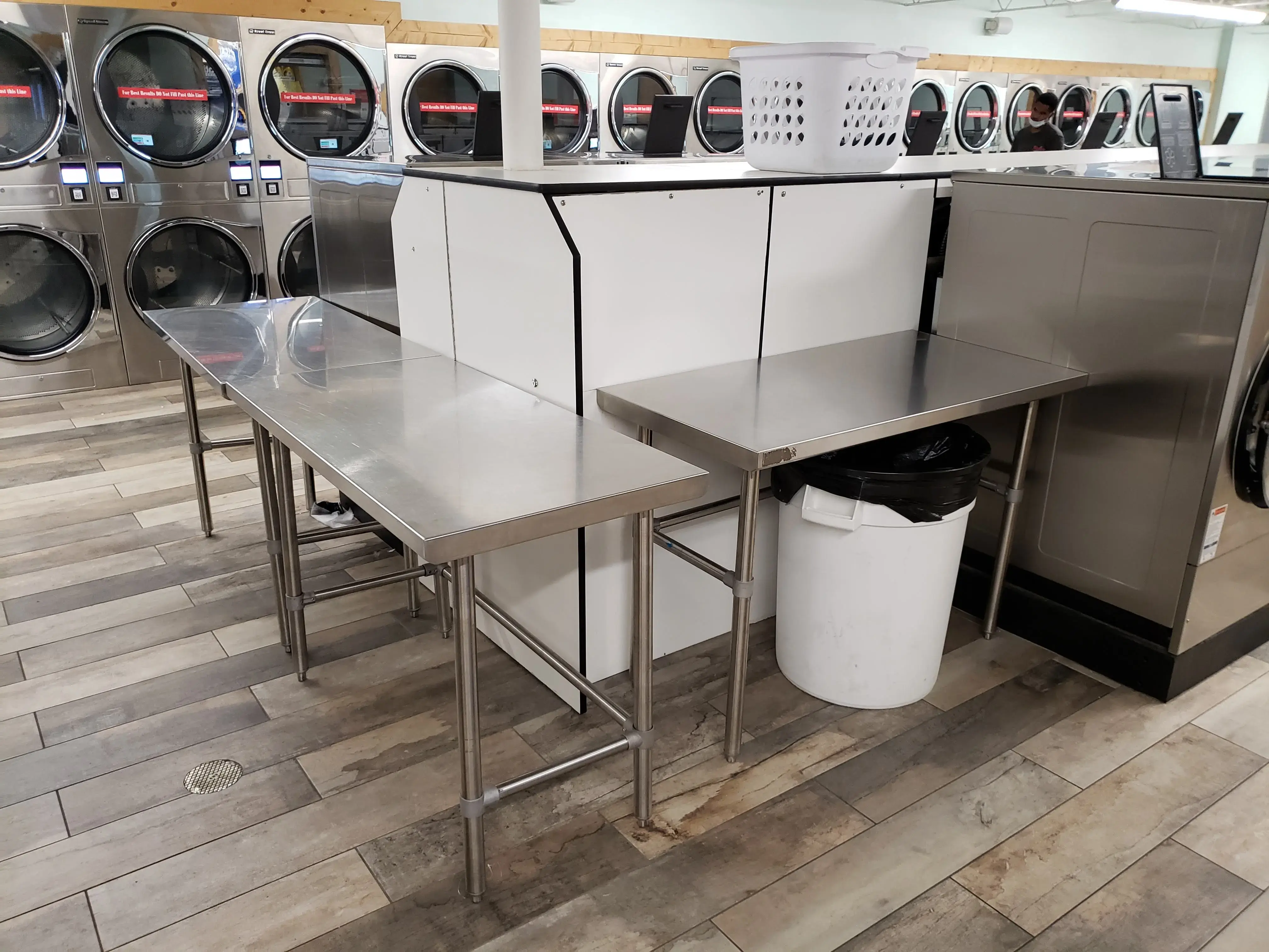 Patio Laundry - Image 14