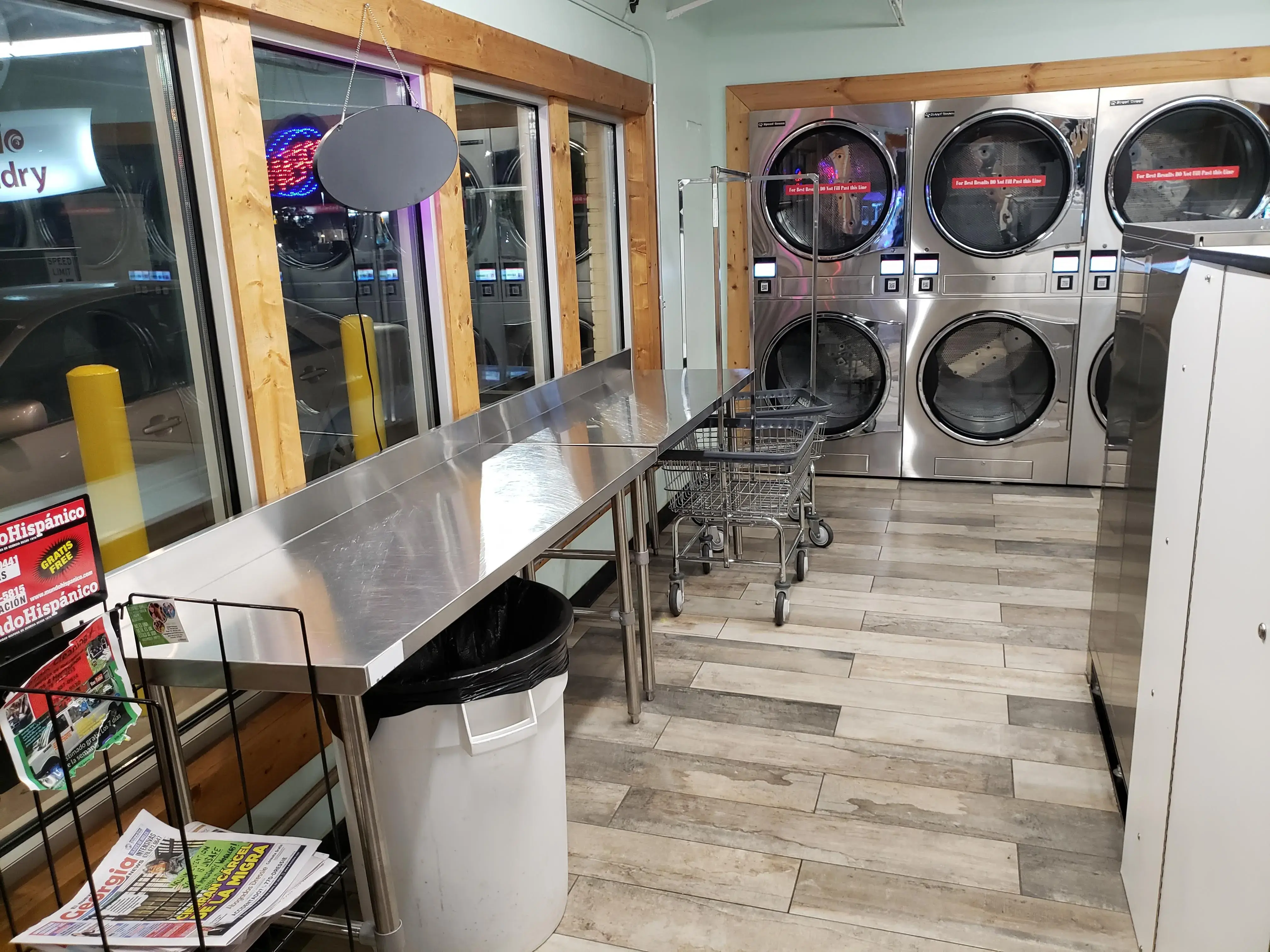 Patio Laundry - Image 11