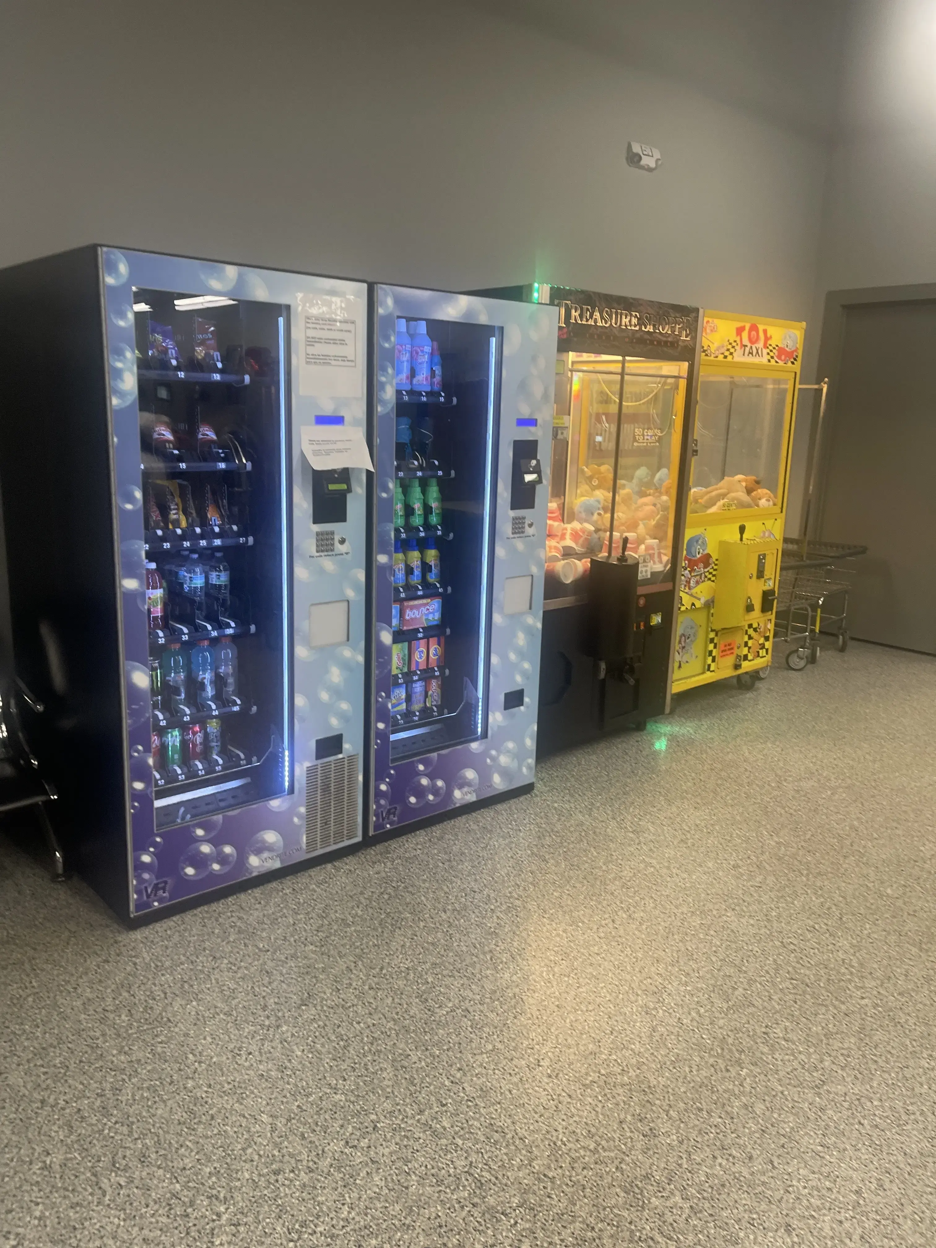 Patio Laundry Jax - Image 13