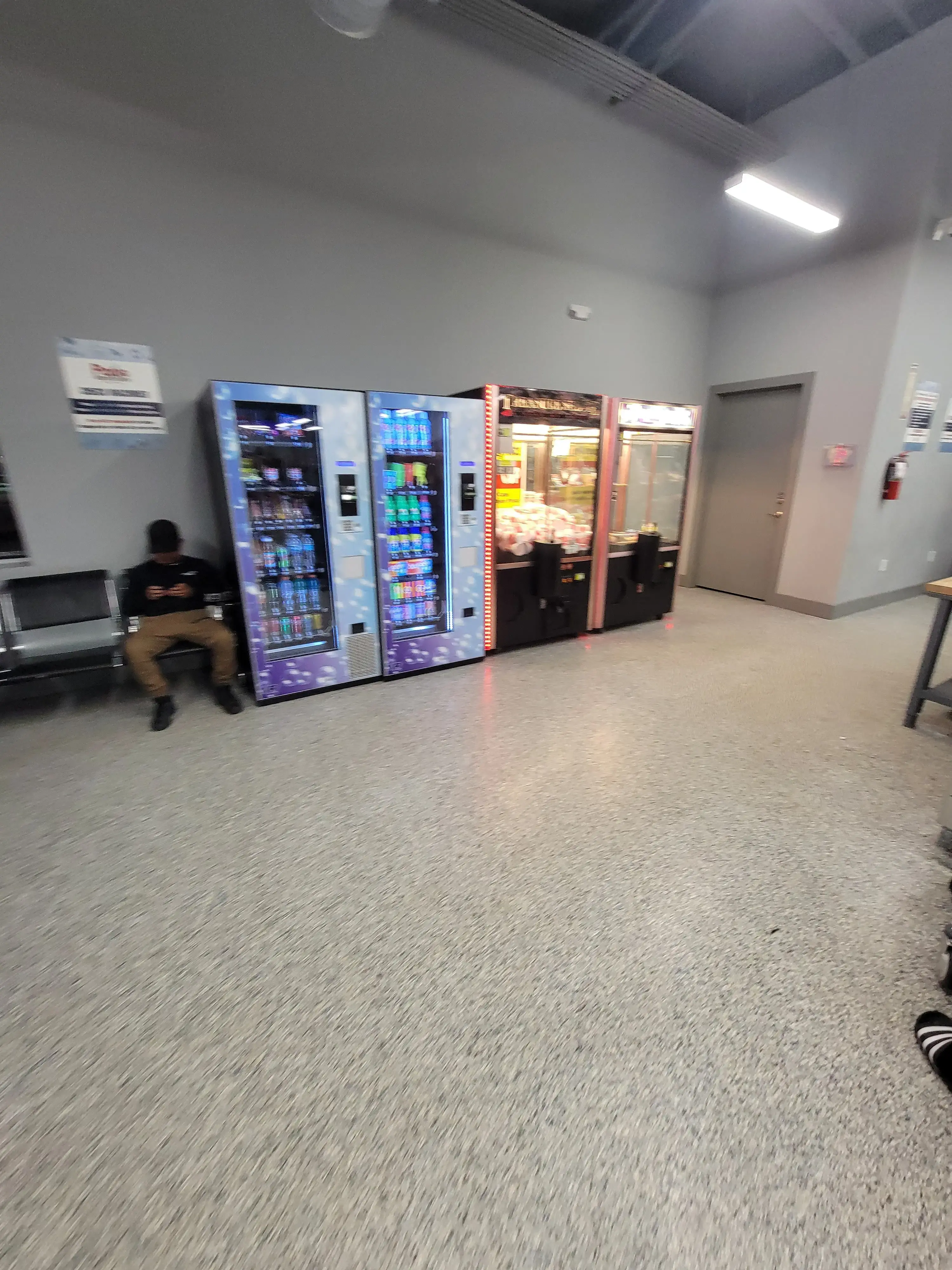 Patio Laundry Jax - Image 16