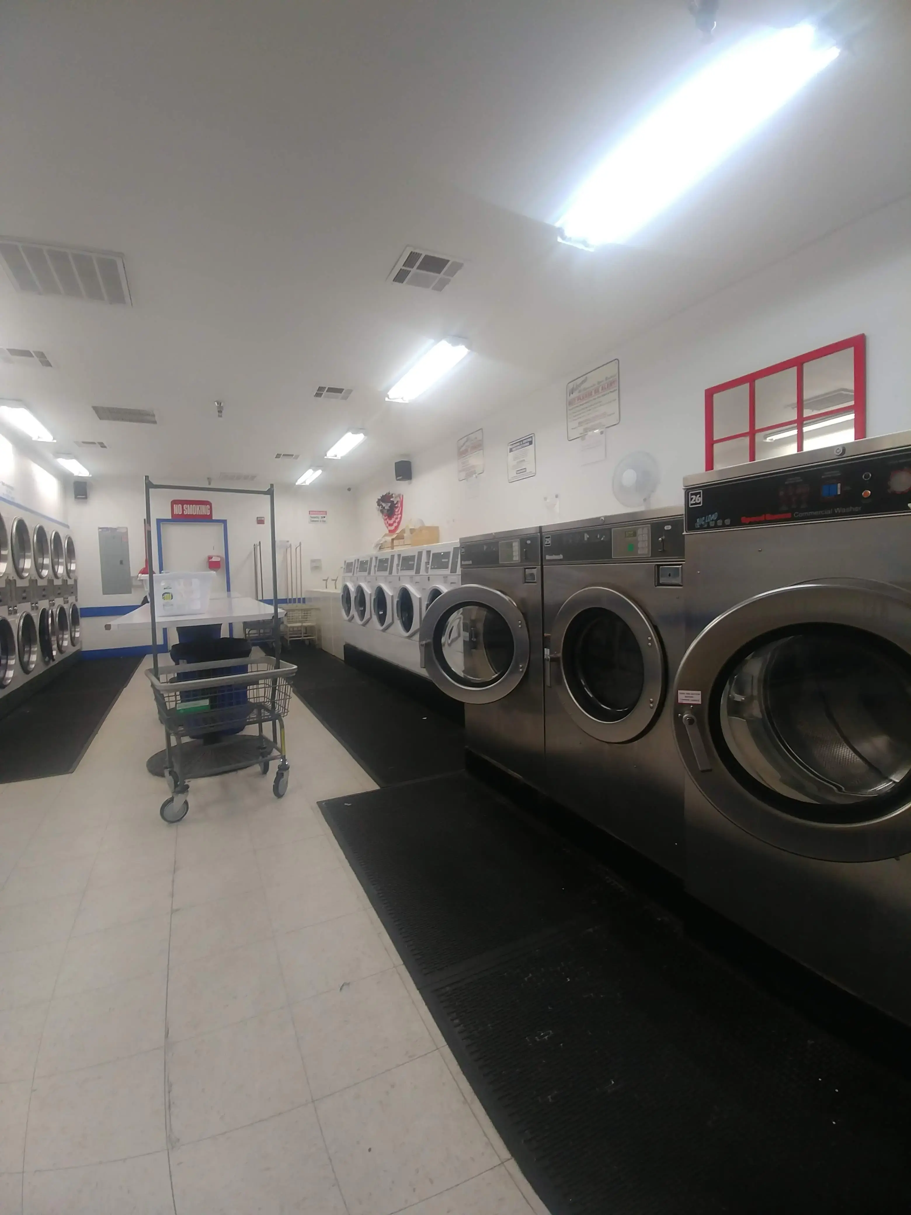 Patriot Laundromat - Image 7