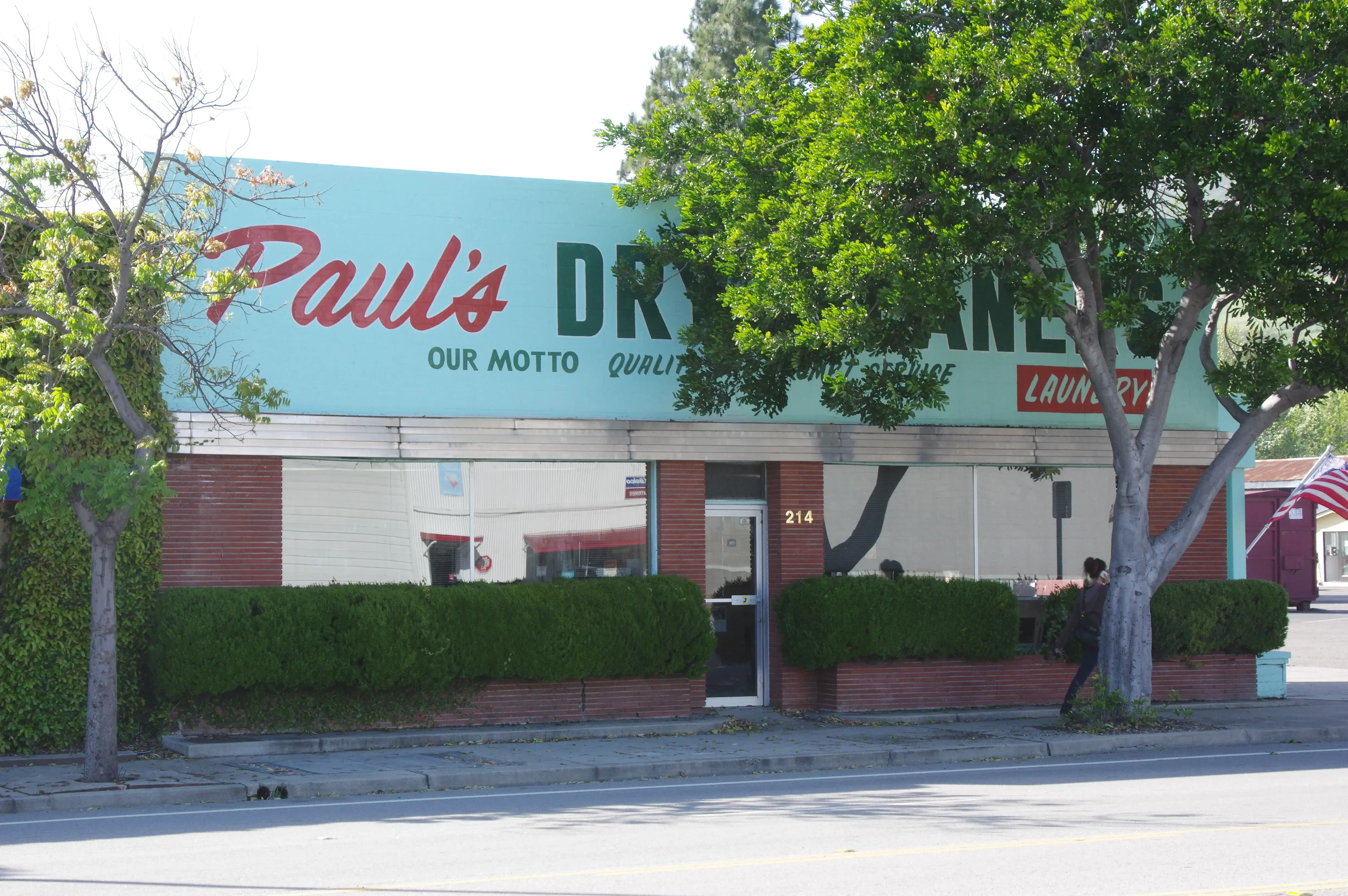 Paul's Dry Cleaners & Laundry thumbnail 6