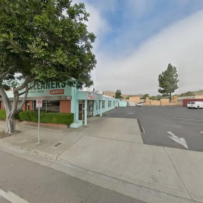 Paul's Dry Cleaners & Laundry - Image 8