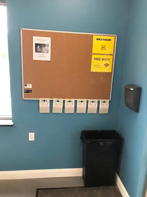 Payne Ave Laundromat - Image 7