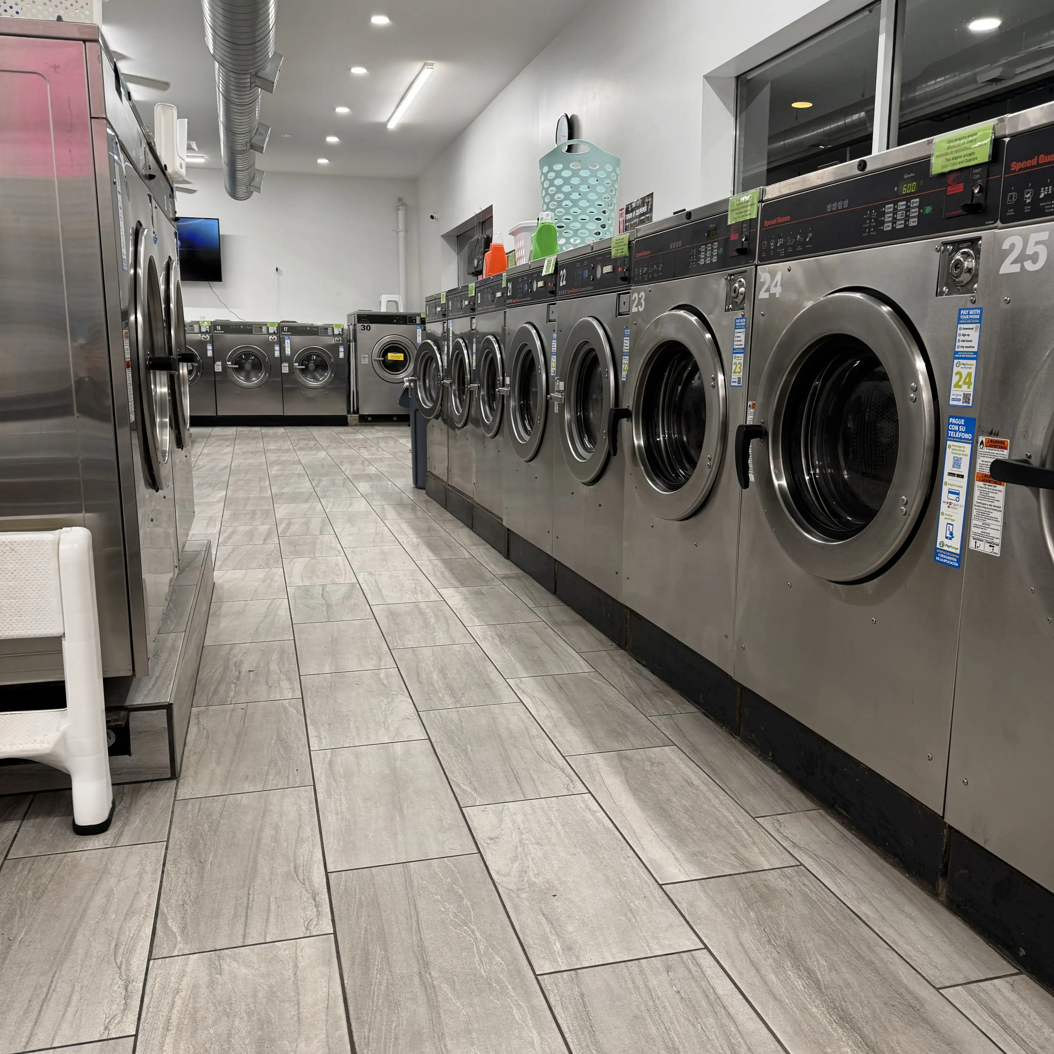 Payne's Laundromat thumbnail 2