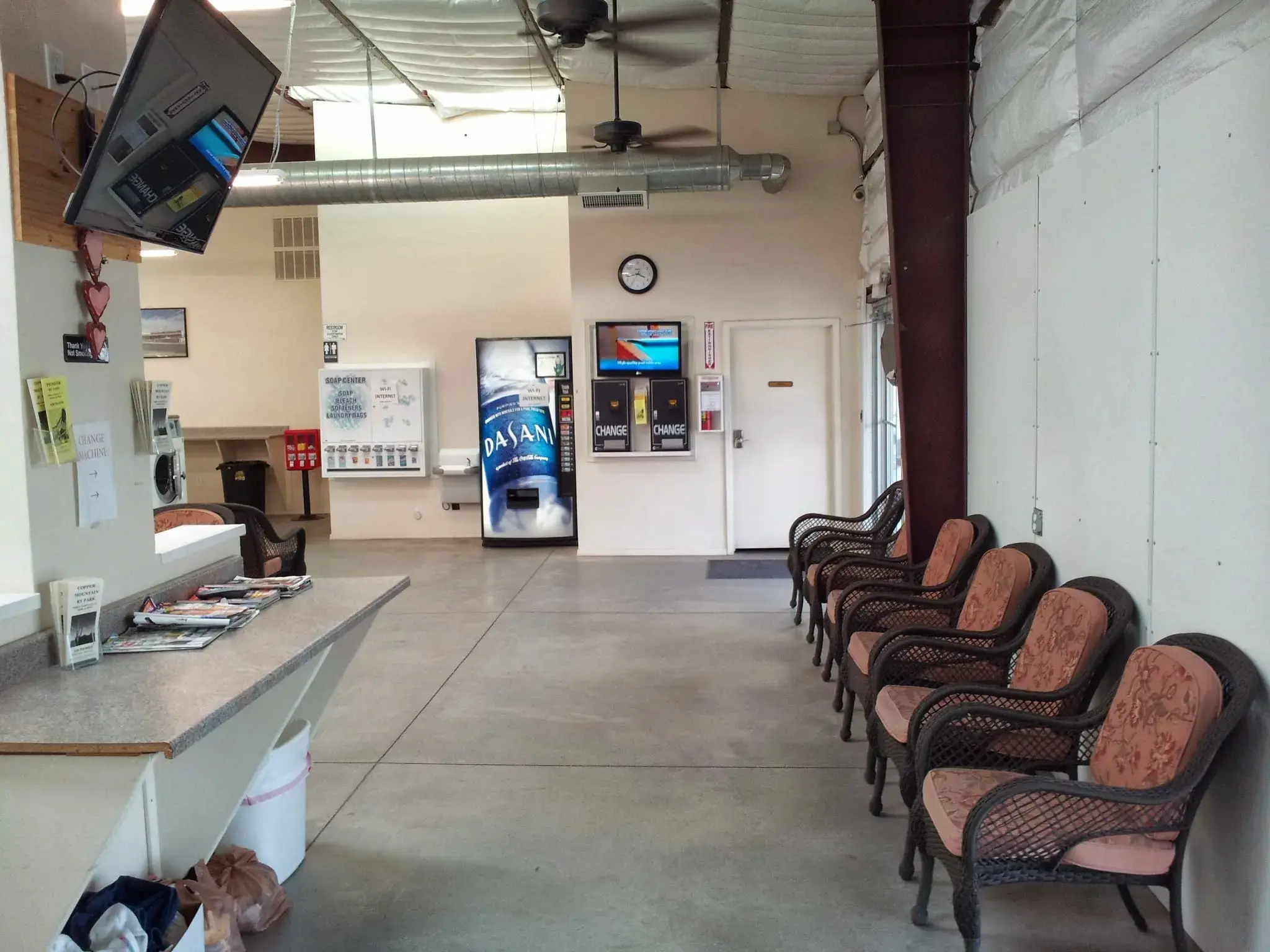 Payson Drive Laundromat thumbnail 14