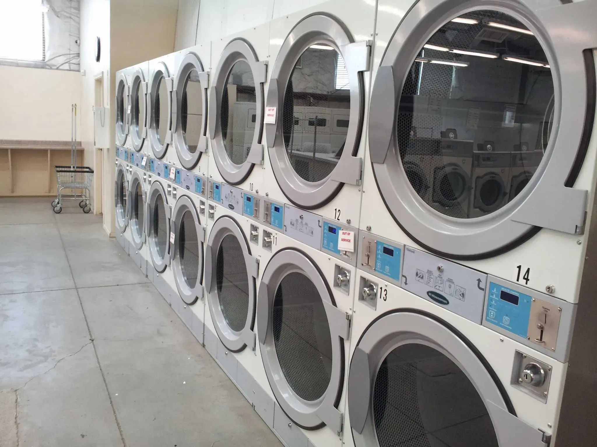 Payson Drive Laundromat thumbnail 3