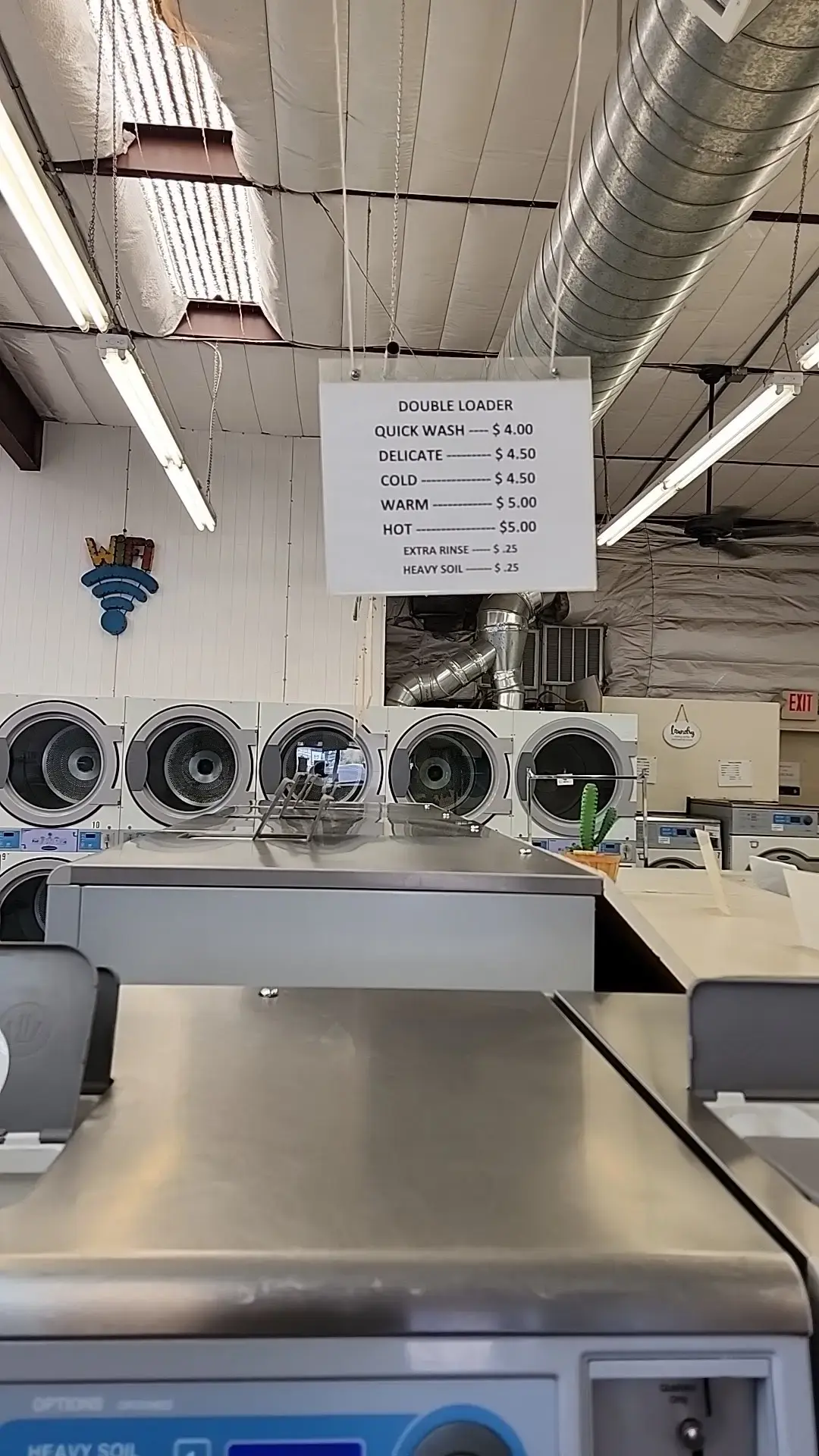Payson Drive Laundromat - Image 15