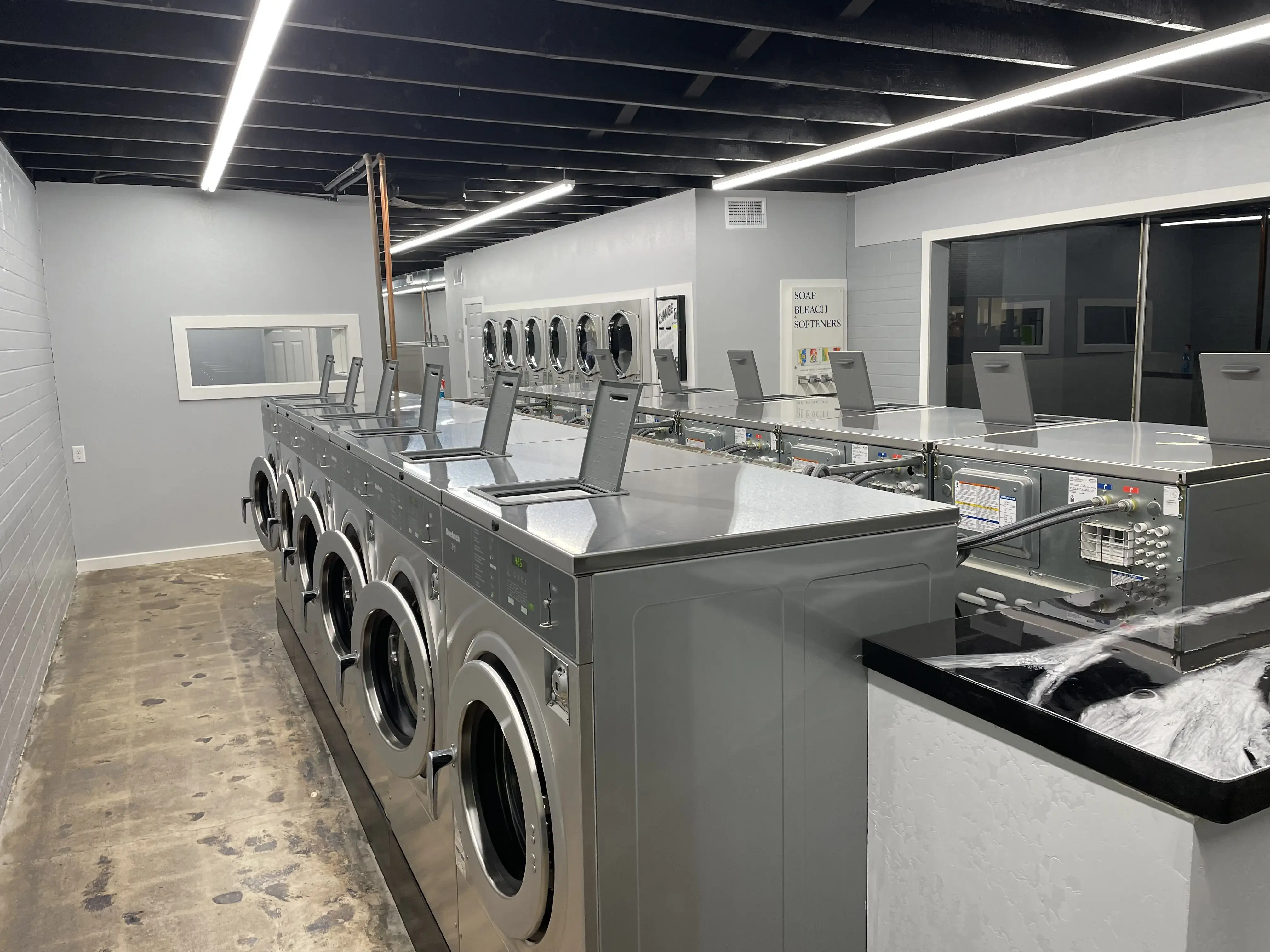 PCS Wash & Go Laundromat thumbnail 13