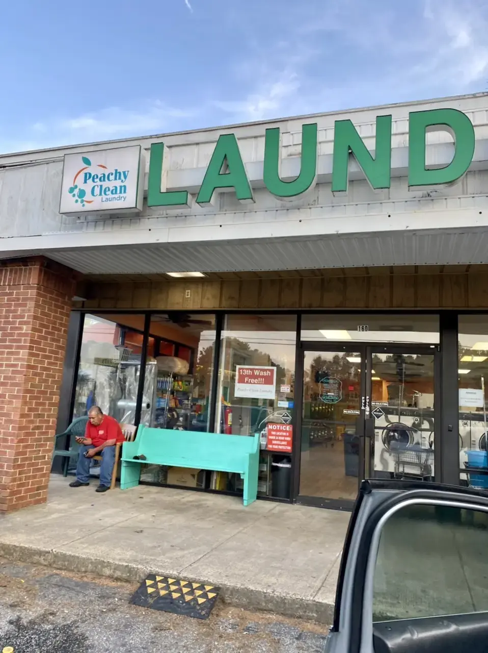 Peachy Clean Laundromat thumbnail 19
