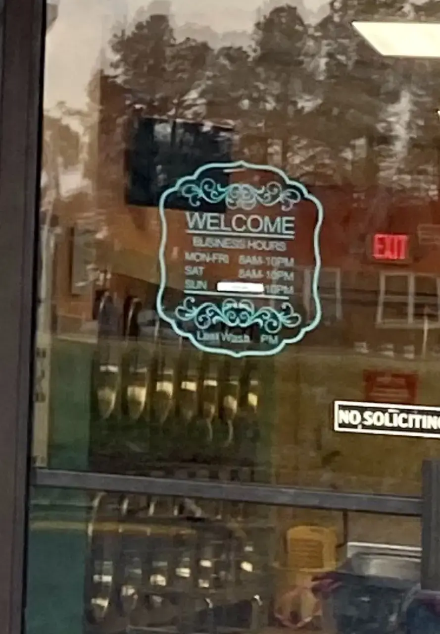 Peachy Clean Laundromat - Image 6