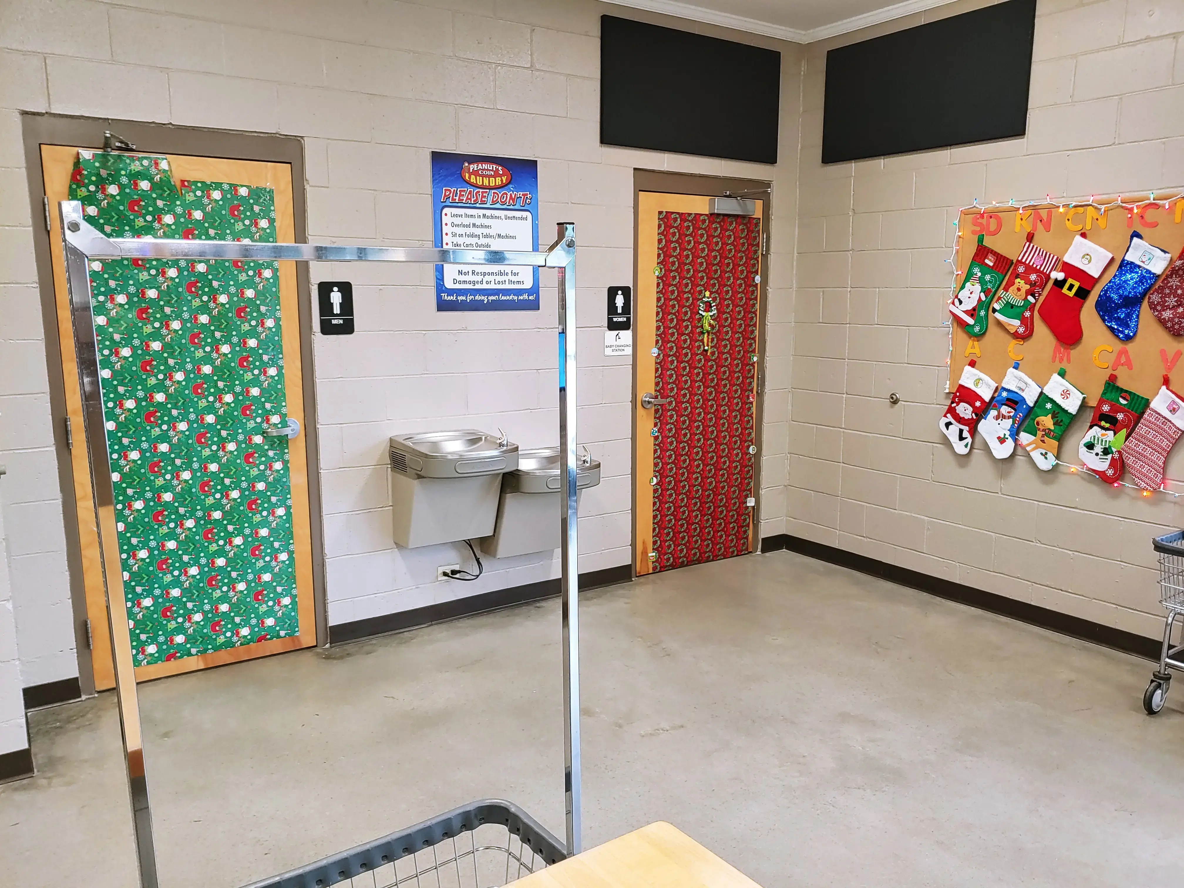 Peanut's Laundry - Image 19
