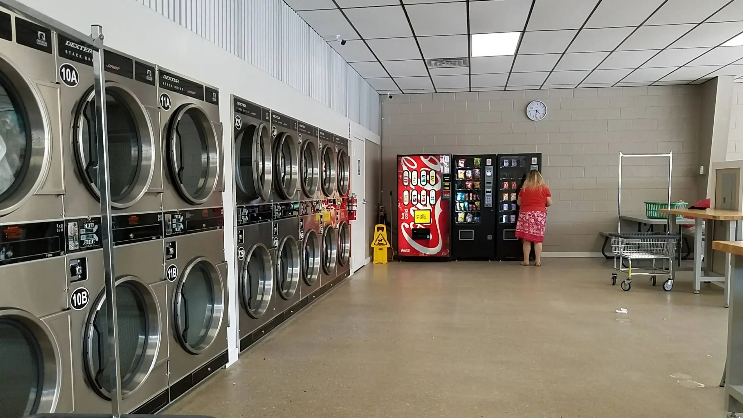 Peanut’s Laundry thumbnail 6