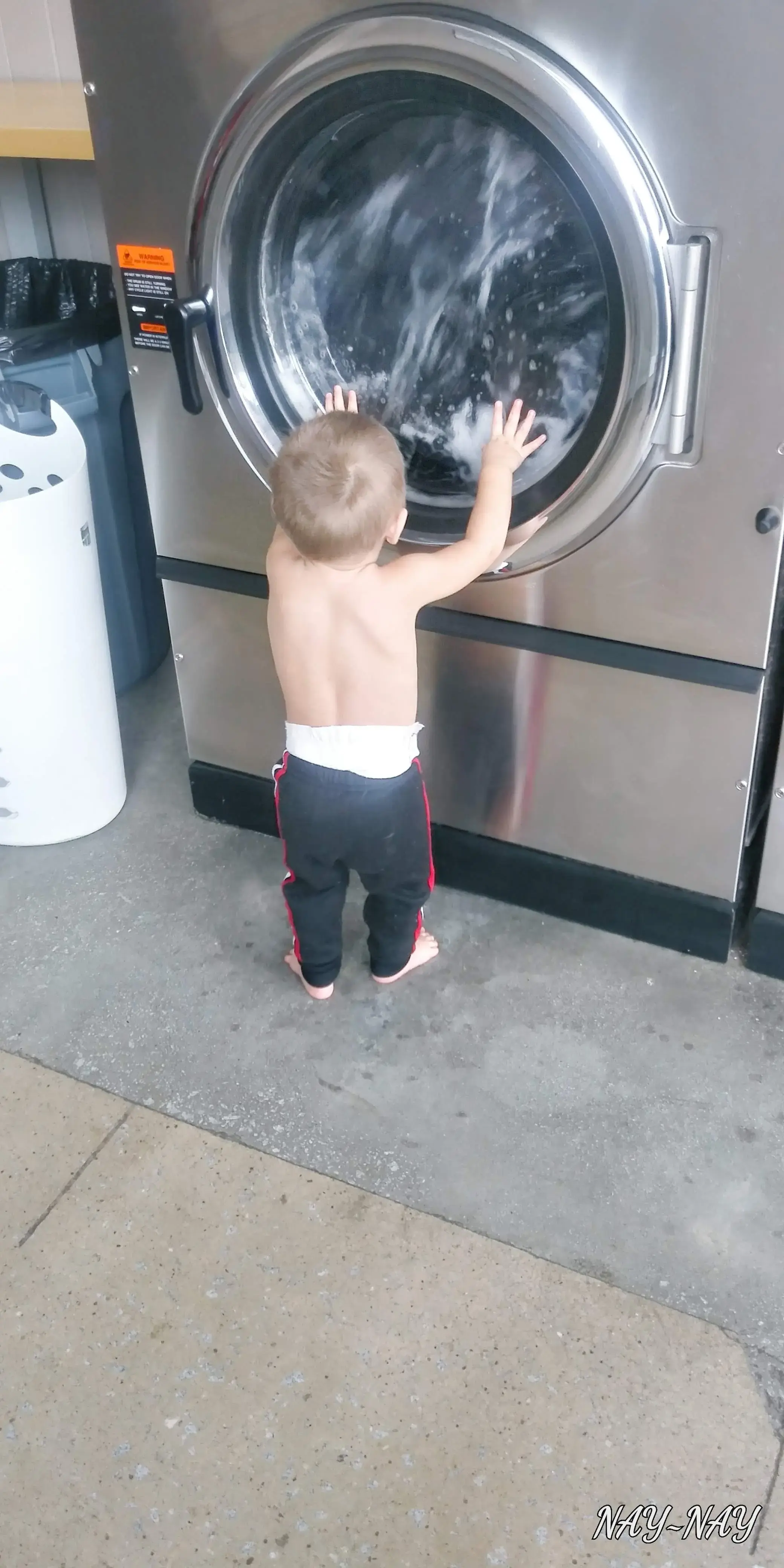 Peanut’s Laundry thumbnail 17