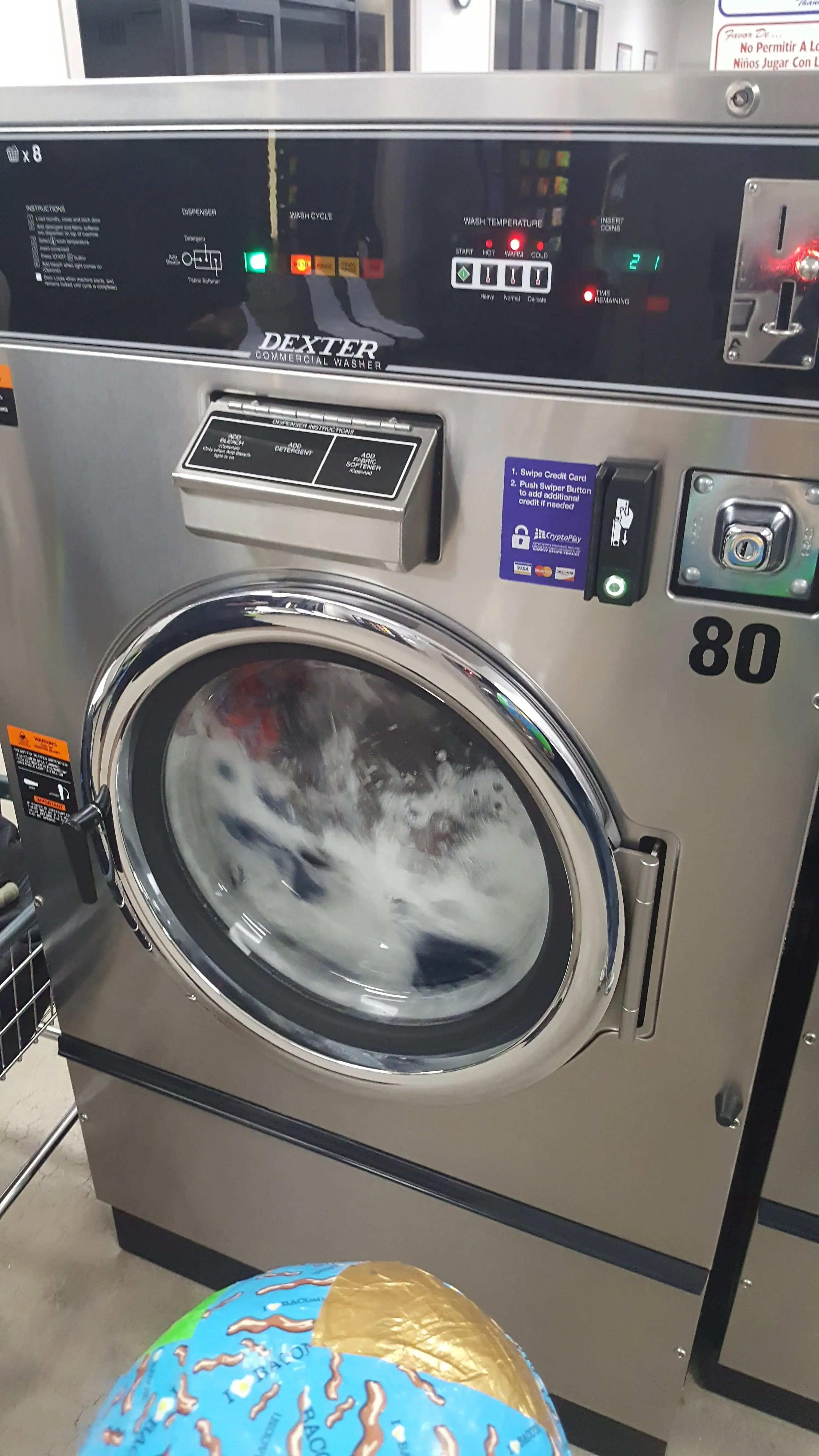 Peanut's Laundry - Image 9